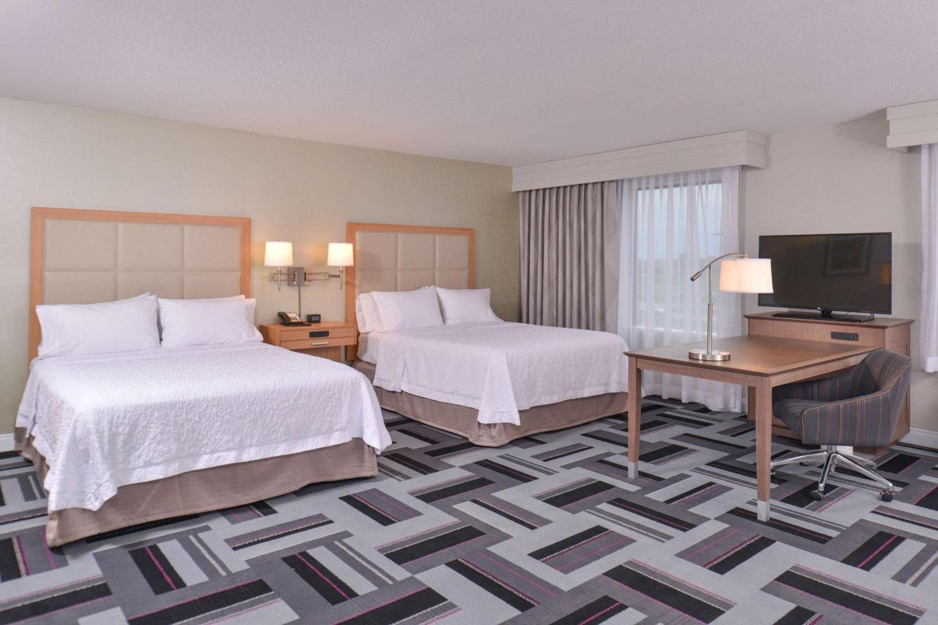 Hampton Inn and Suites Ames, IA photo 36