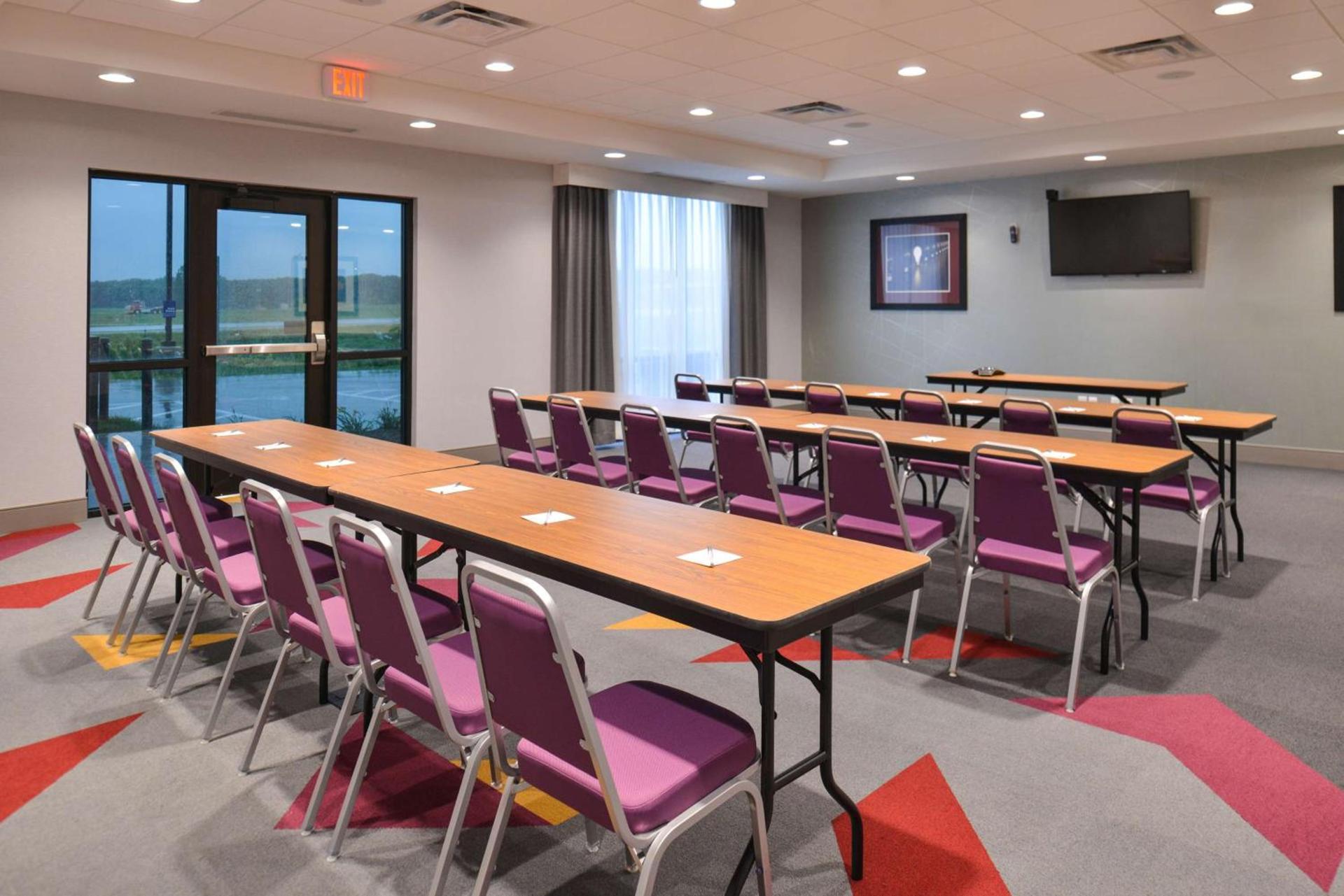 Hampton Inn and Suites Ames, IA photo 47