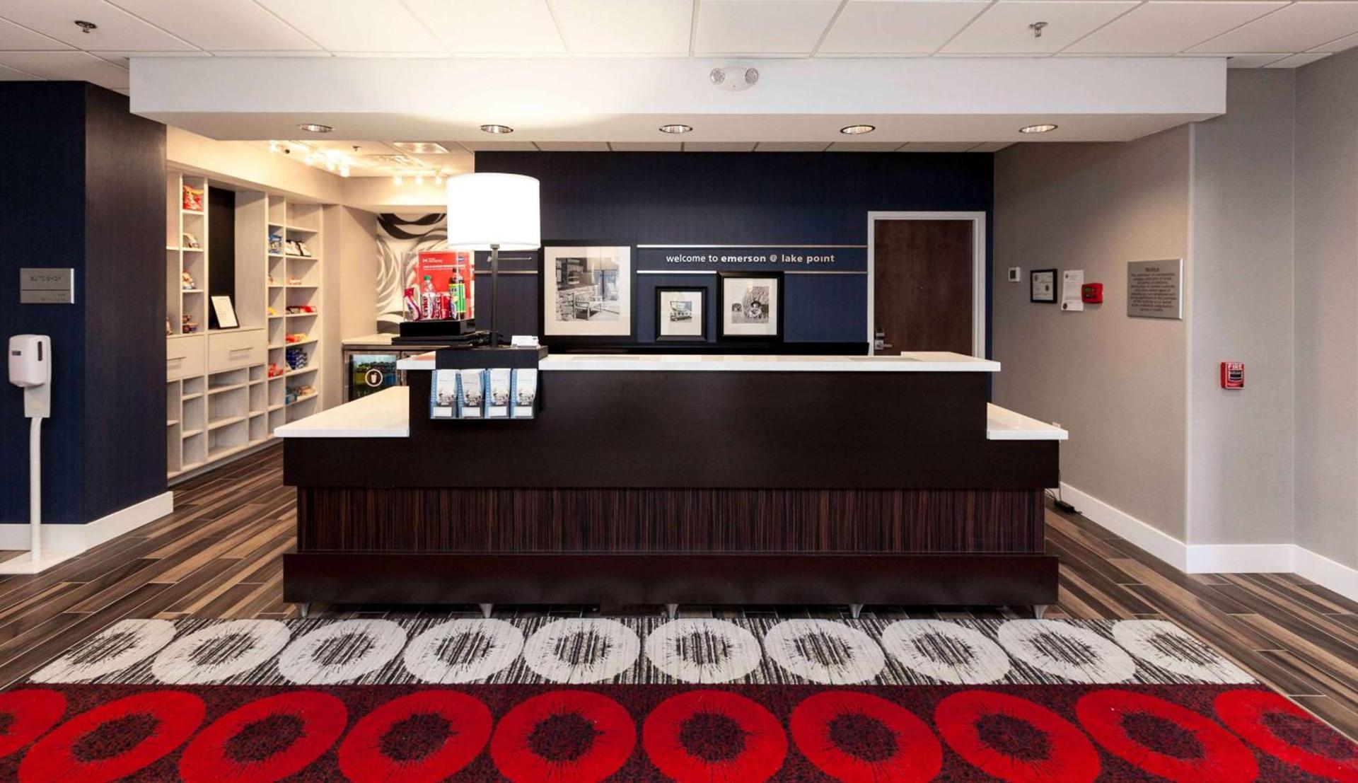 Hampton Inn Emerson - Lakepoint, Ga photo 12