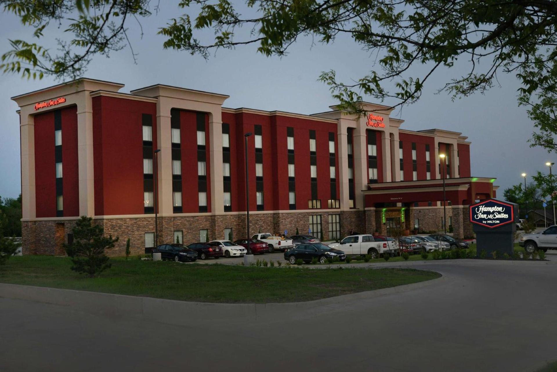 Hampton Inn & Suites Ponca City photo 2