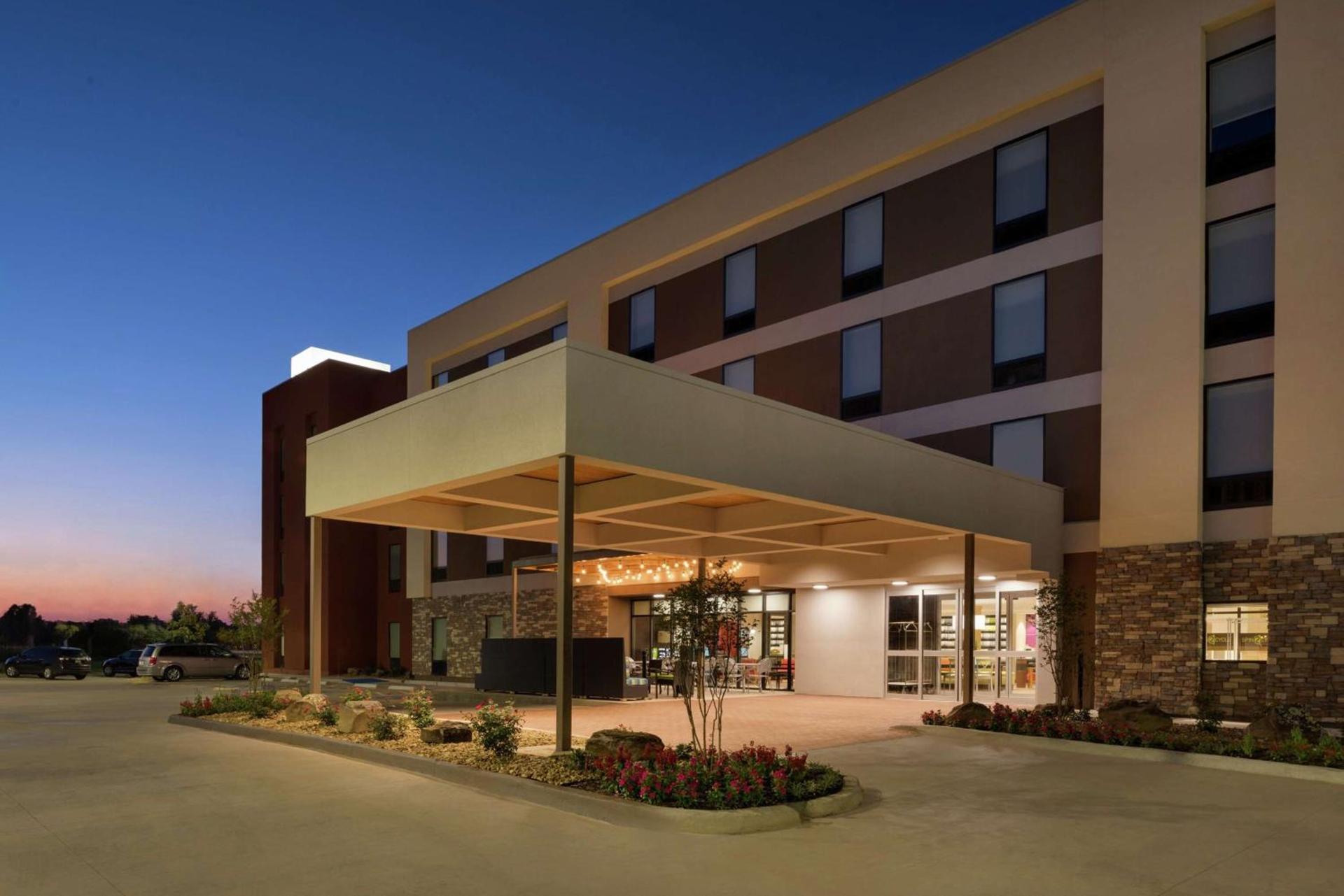 Home2 Suites by Hilton Alexandria photo 2