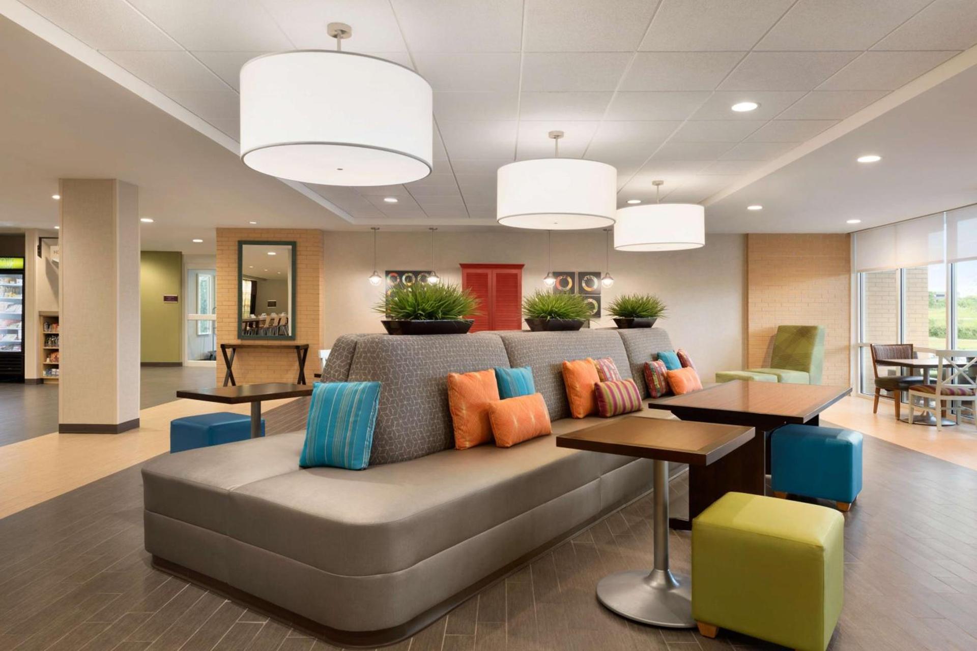 Home2 Suites by Hilton Milwaukee Brookfield photo 6