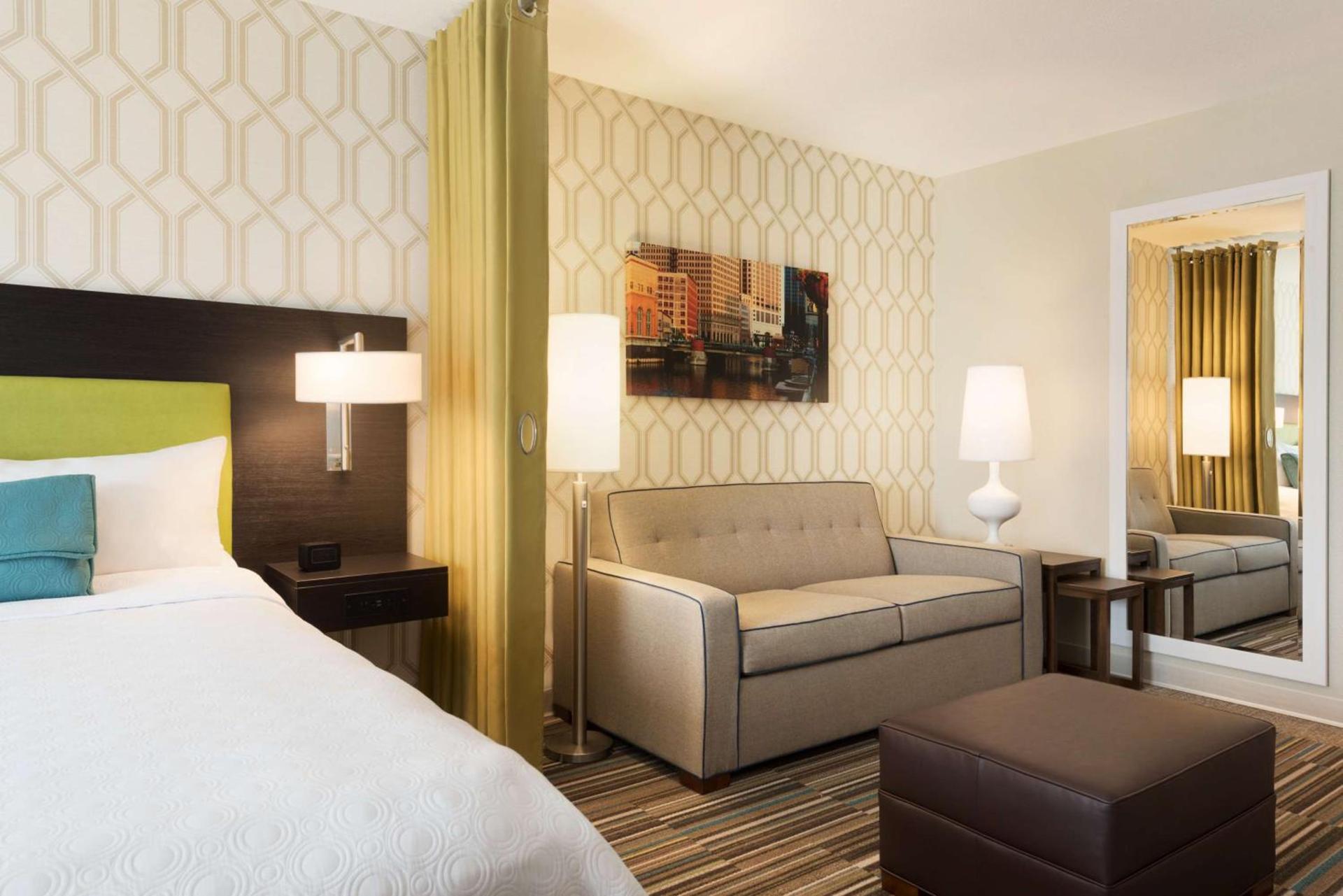 Home2 Suites by Hilton Milwaukee Brookfield photo 26