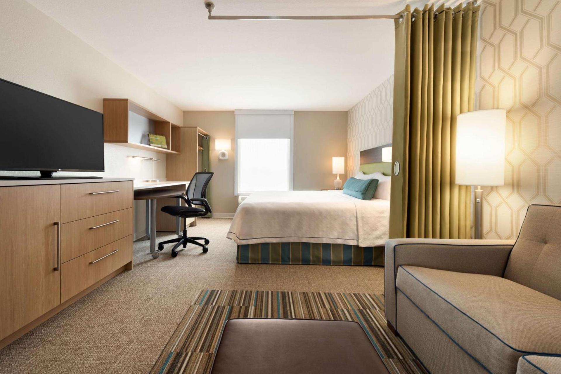 Home2 Suites by Hilton Milwaukee Brookfield photo 24