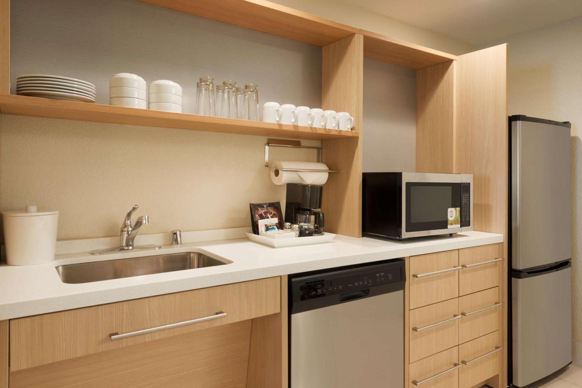 Home2 Suites by Hilton Milwaukee Brookfield photo 35