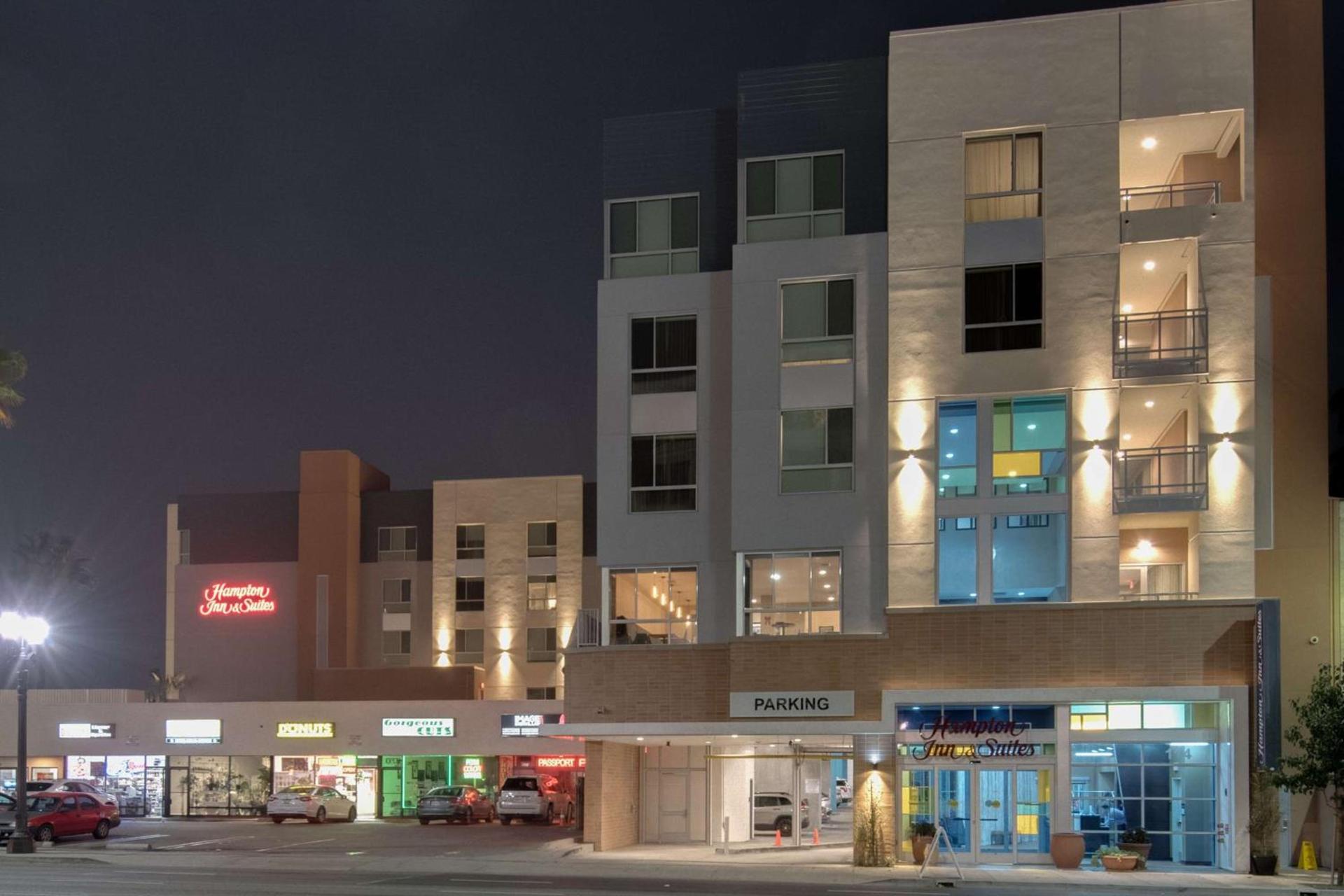 Hampton Inn & Suites Los Angeles - Glendale photo 68