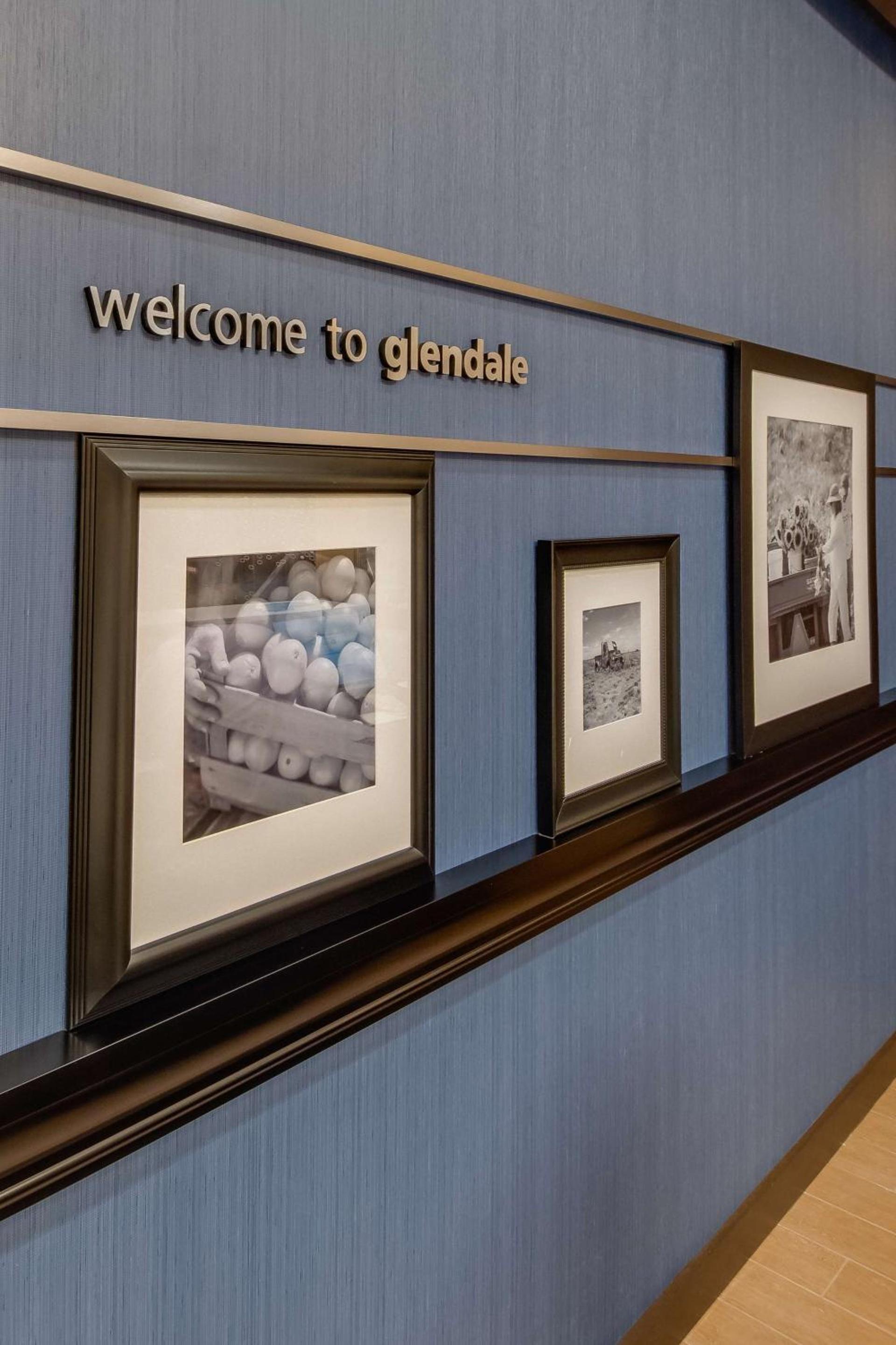 Hampton Inn & Suites Los Angeles - Glendale photo 14