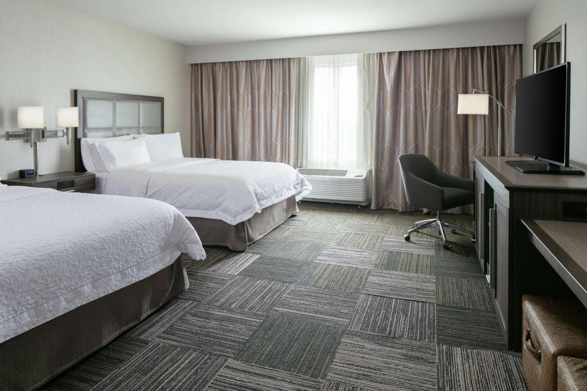 Hampton Inn & Suites-Hudson Wisconsin photo 14