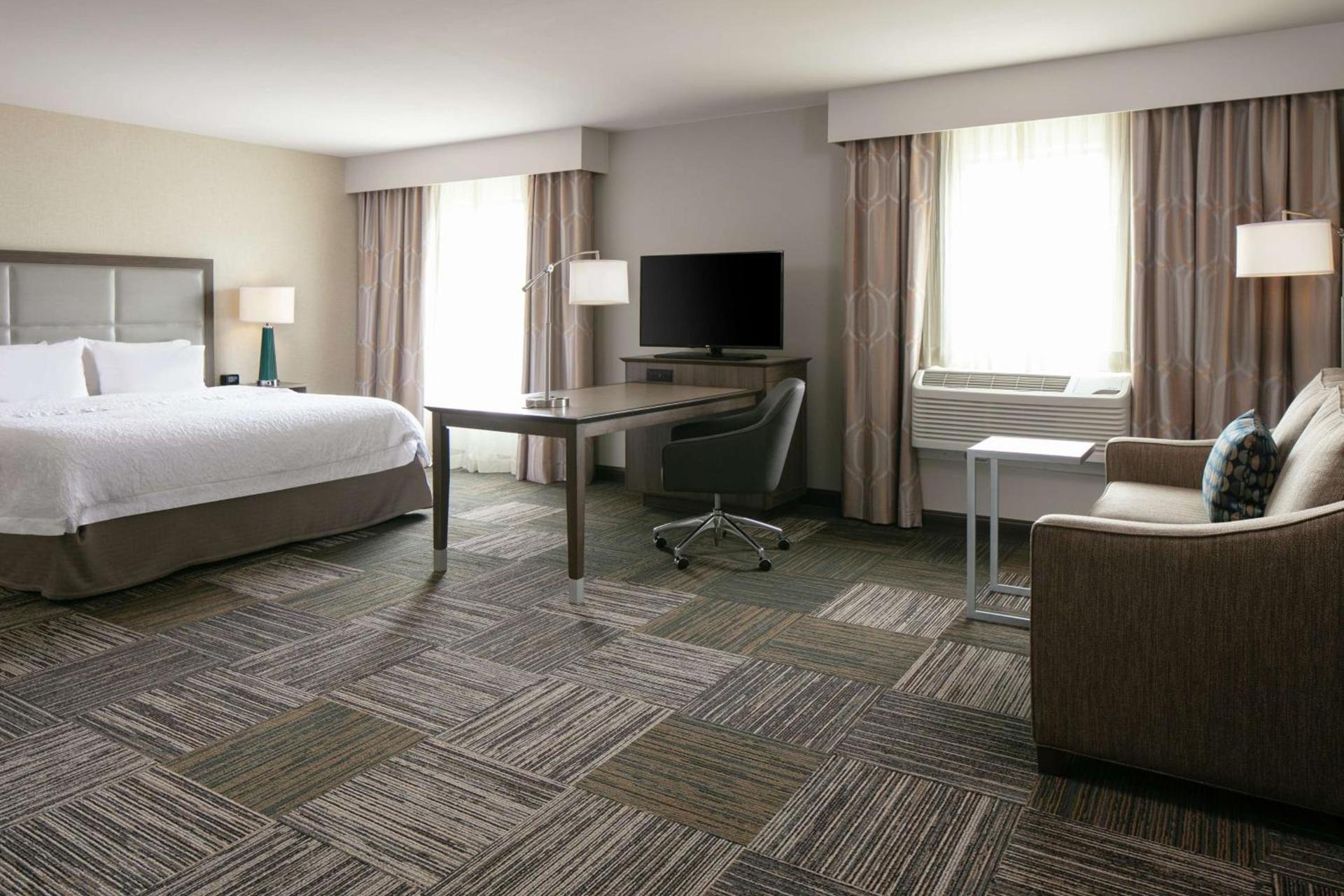 Hampton Inn & Suites-Hudson Wisconsin photo 15