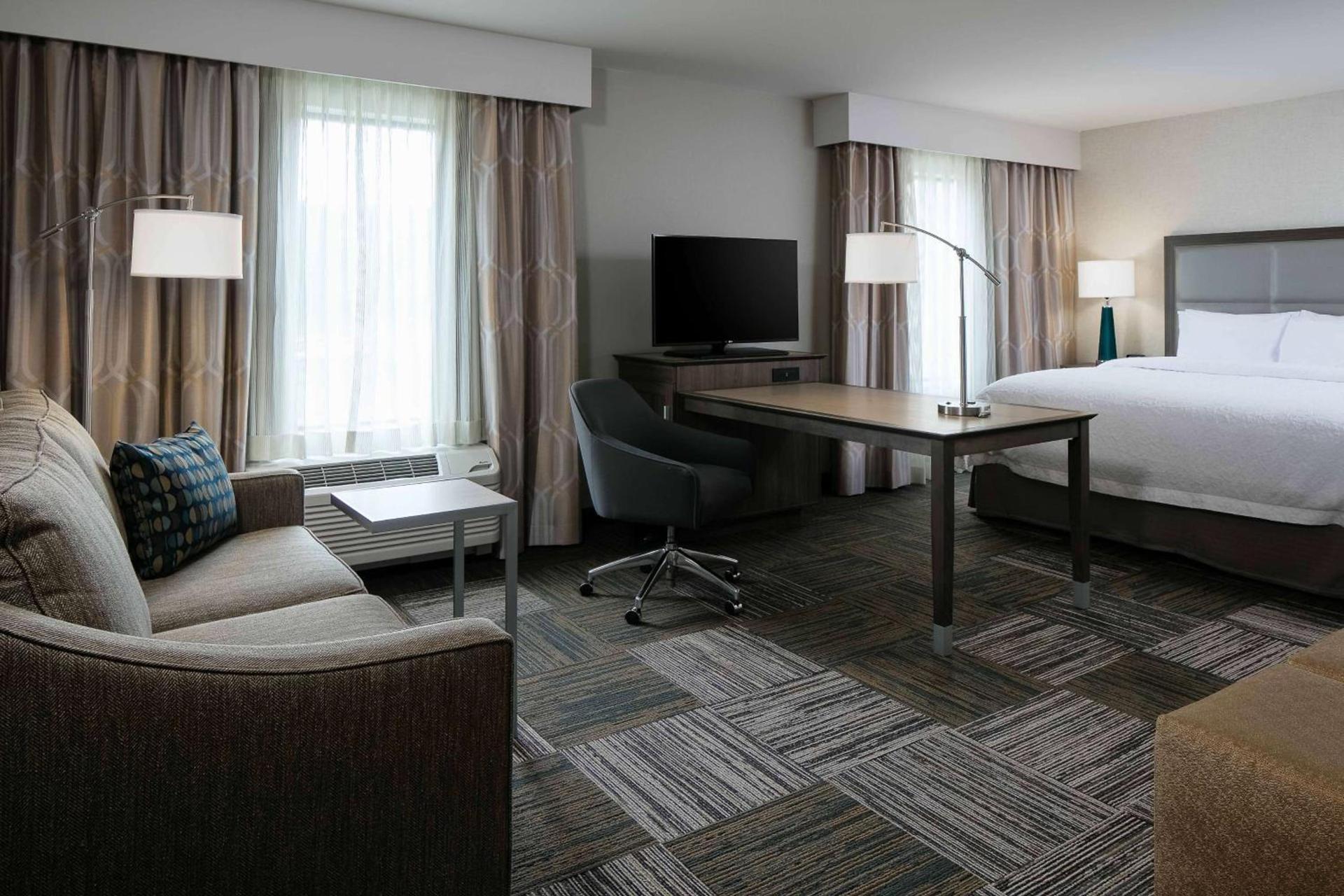 Hampton Inn & Suites-Hudson Wisconsin photo 17