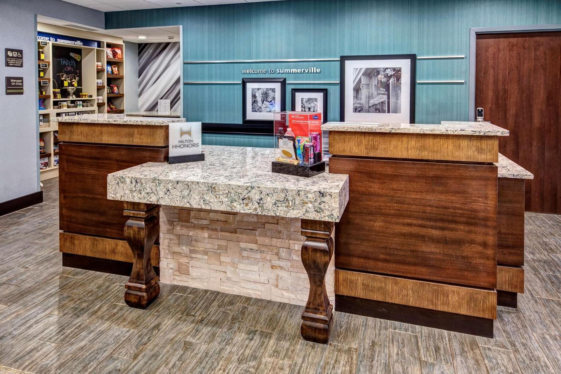 Hampton Inn Summerville SC photo 5