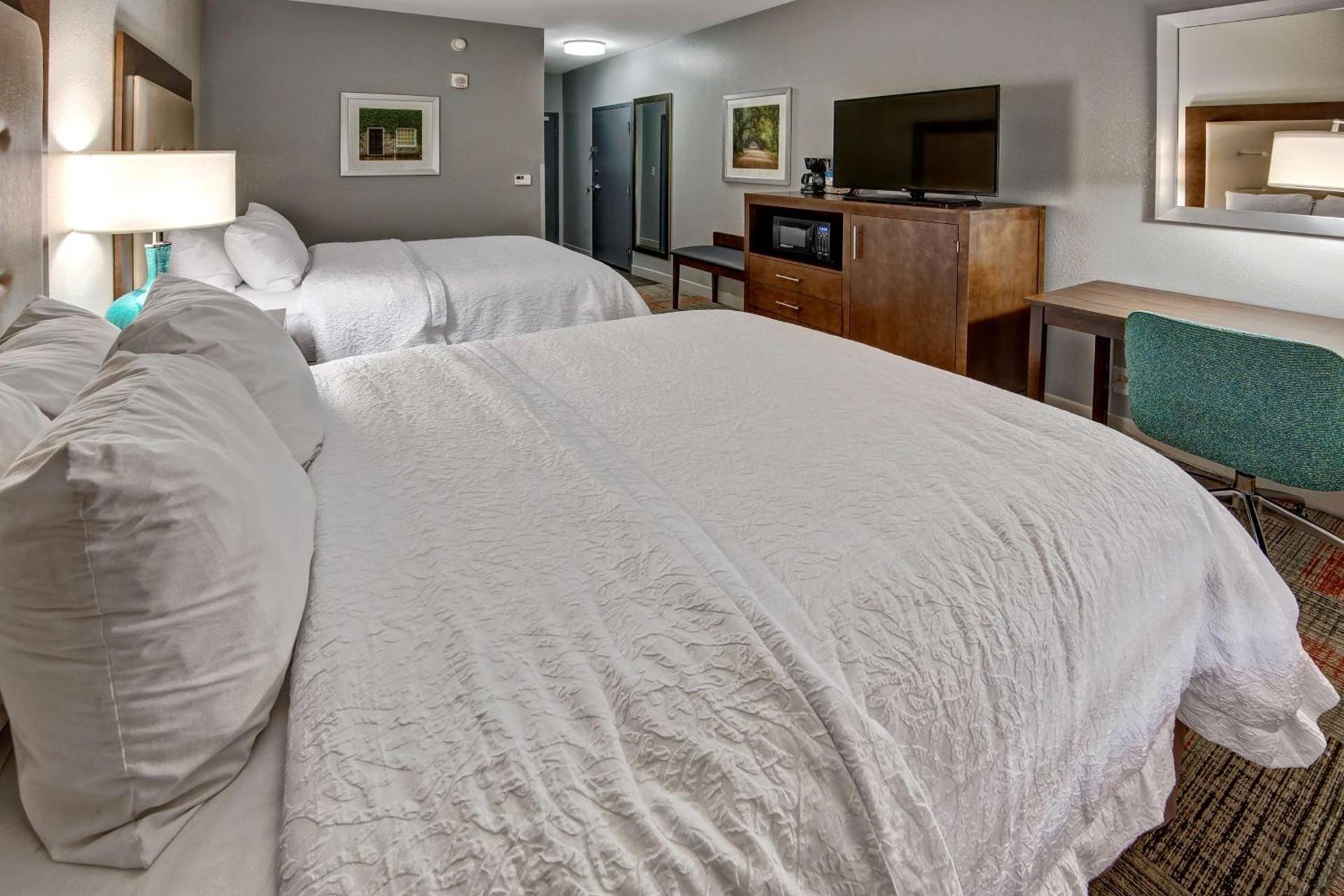 Hampton Inn Summerville SC photo 22