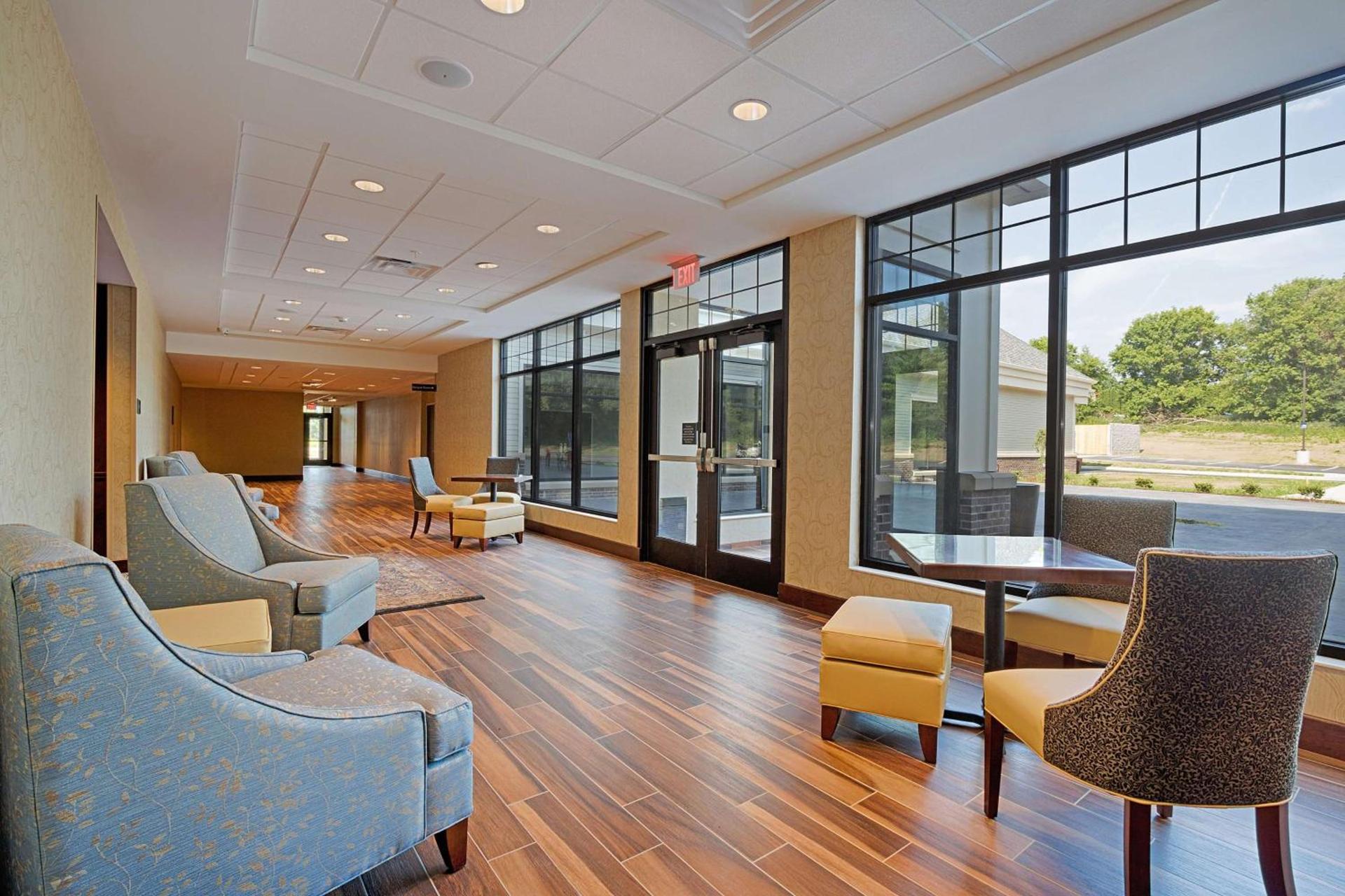 Hampton Inn & Suites Cazenovia, NY photo 8