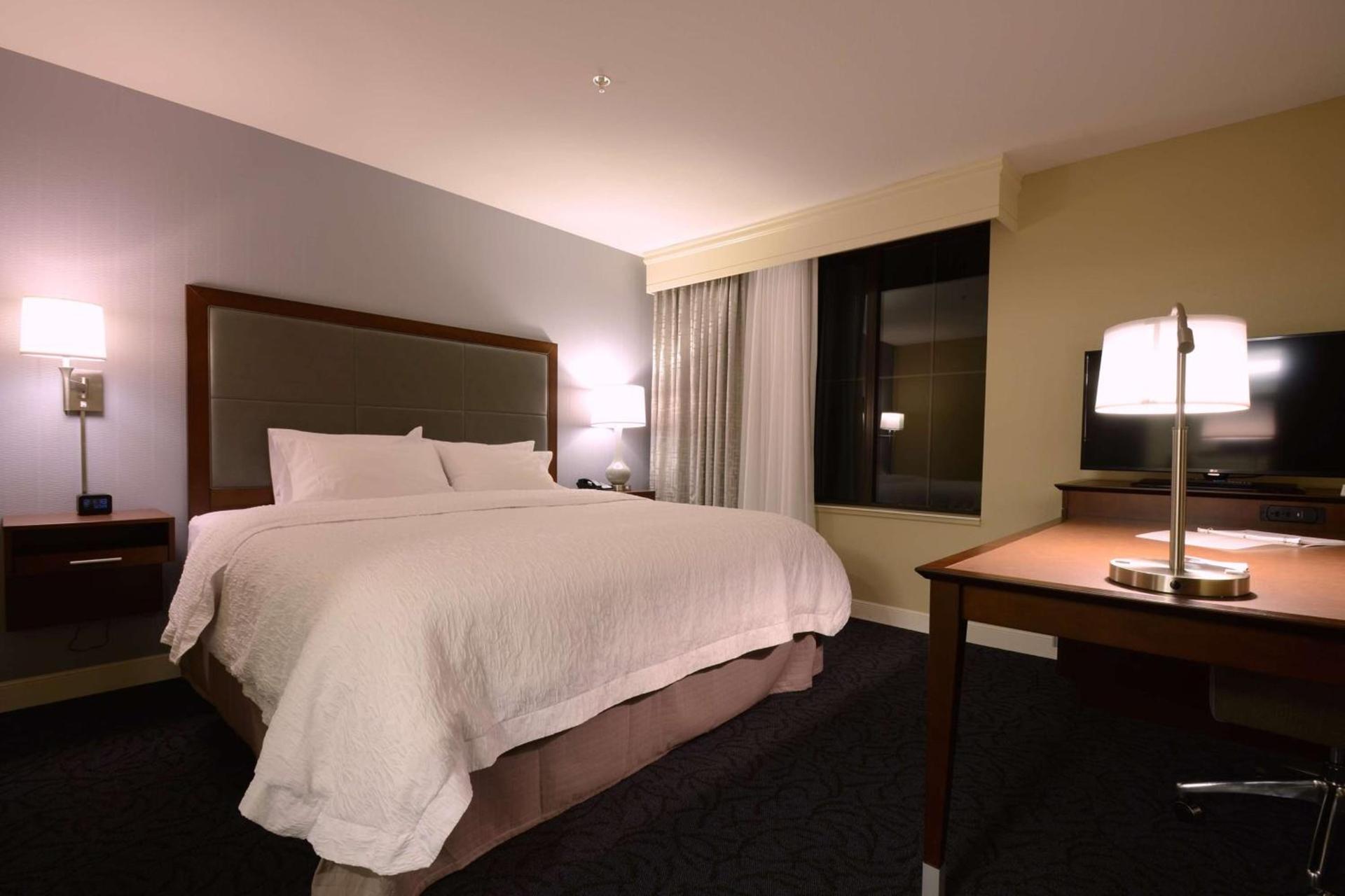 Hampton Inn & Suites Cazenovia, NY photo 26