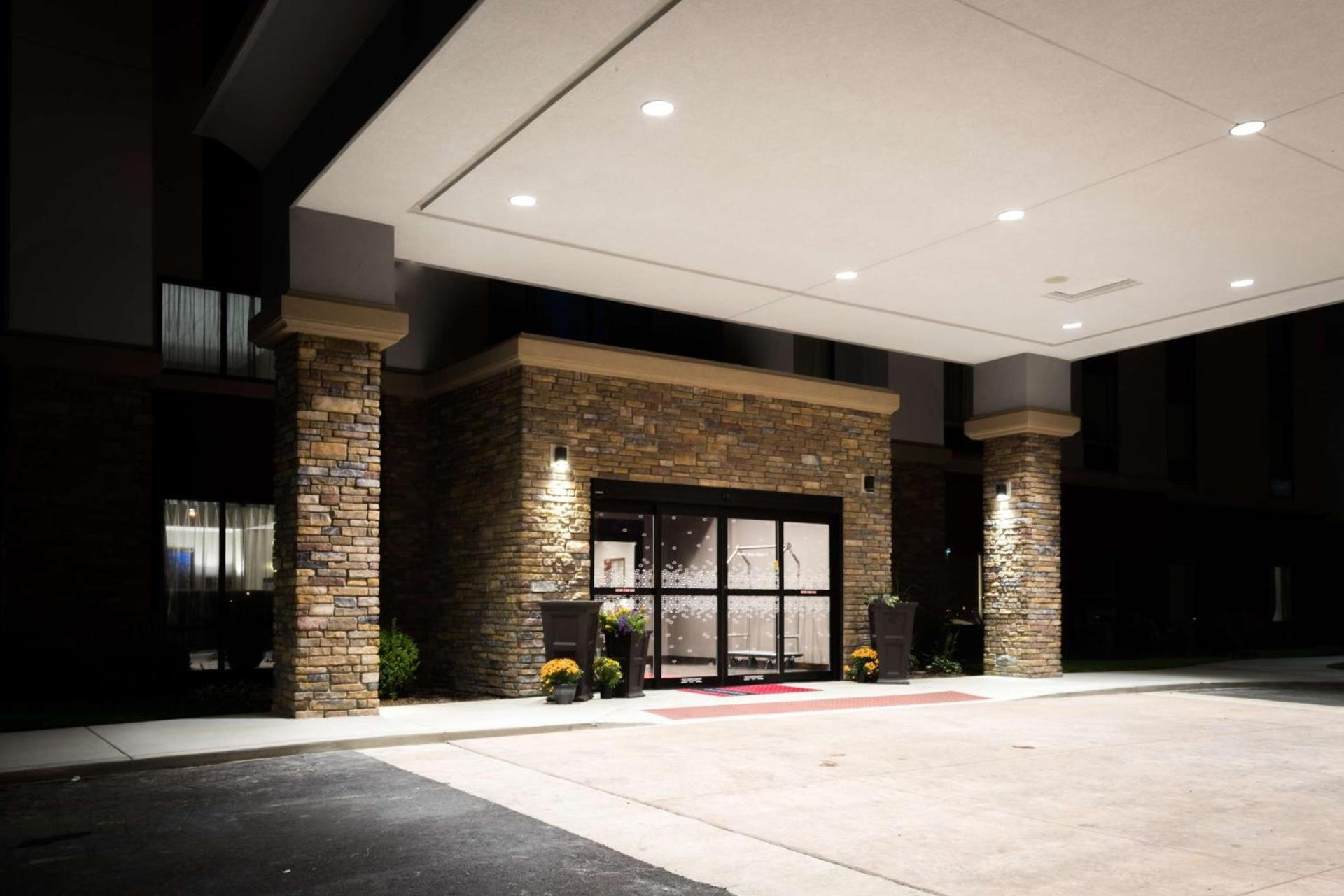 Hampton Inn & Suites By Hilton Hammond, In photo 2
