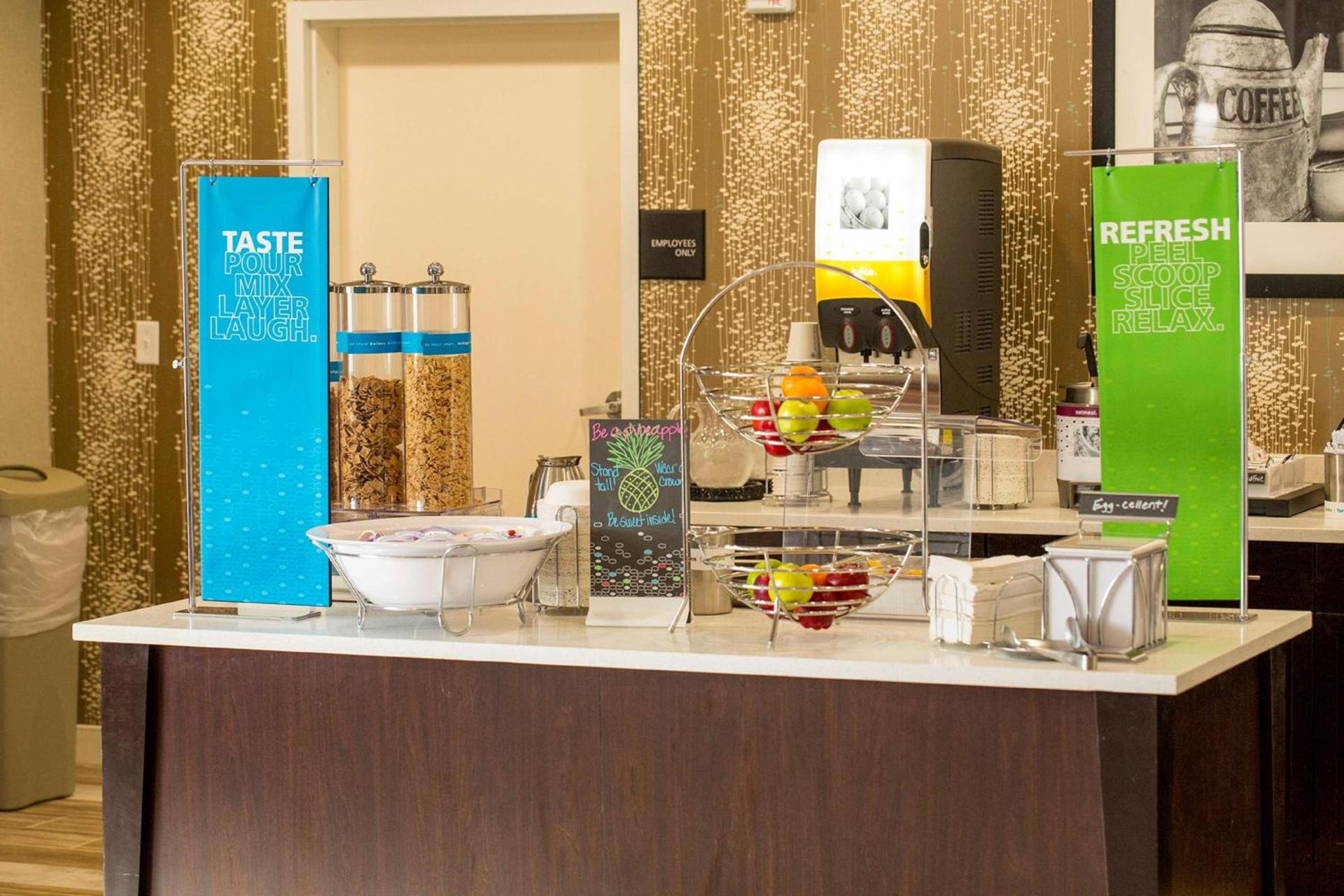 Hampton Inn McPherson photo 14