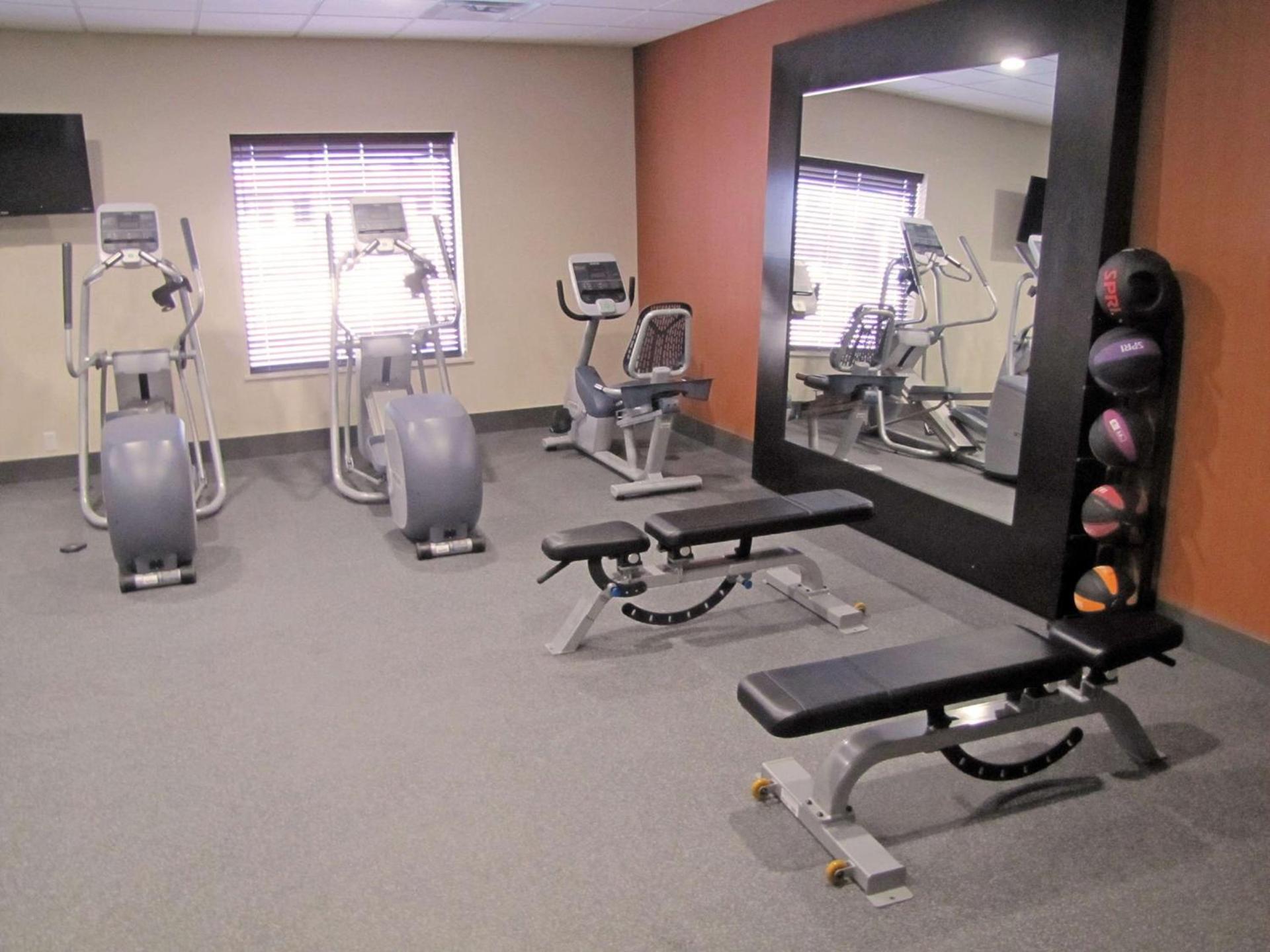 Hampton Inn McPherson photo 18