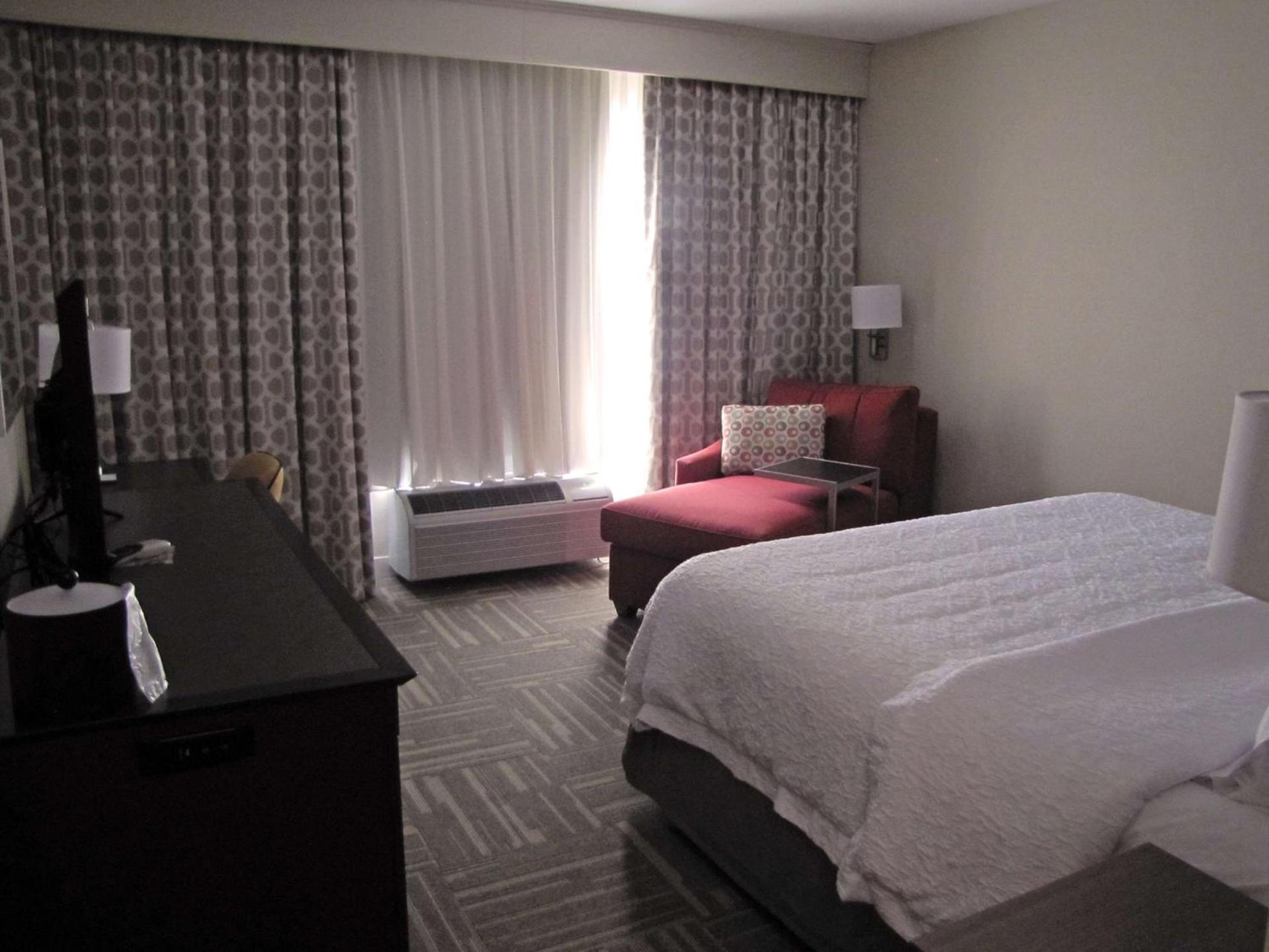 Hampton Inn McPherson photo 27