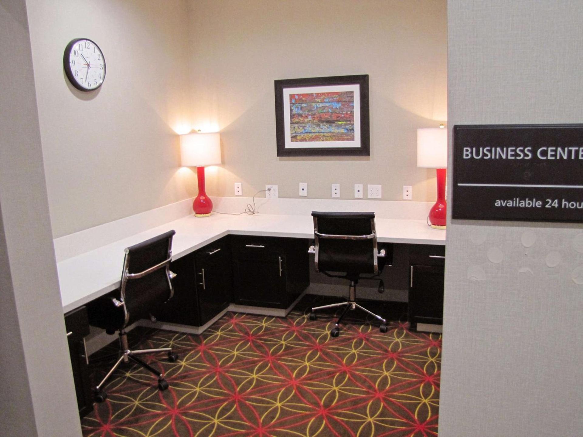 Hampton Inn McPherson photo 41