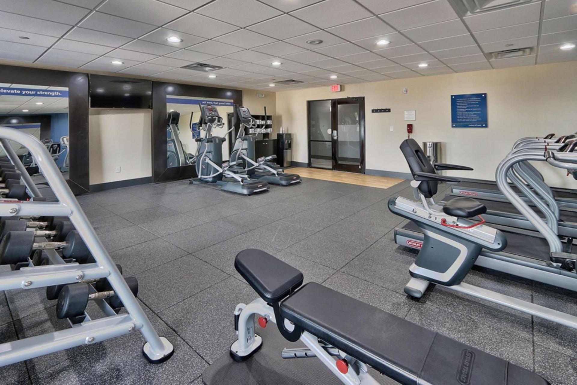 Hampton Inn & Suites Guthrie, OK photo 21