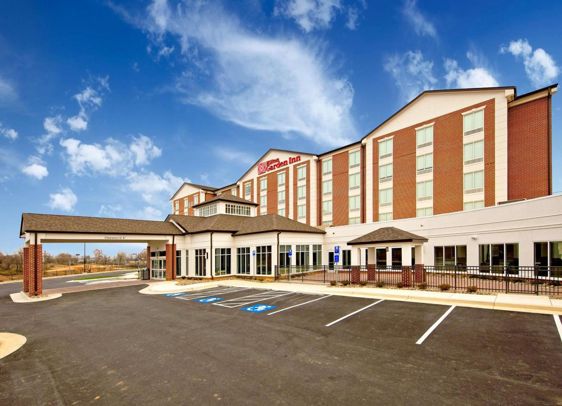 Hilton Garden Inn Martinsburg — hotel in Martinsburg