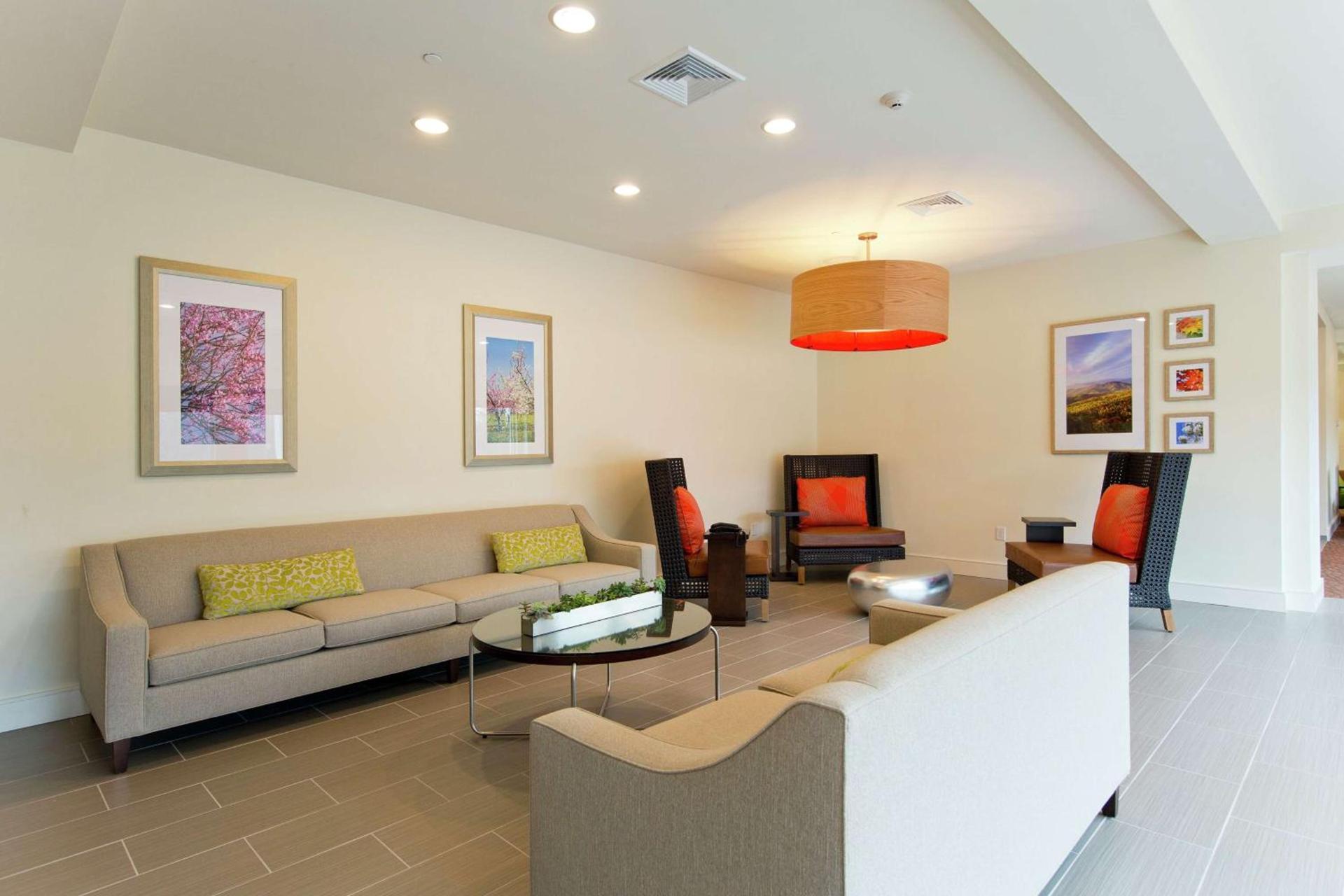 Hilton Garden Inn Martinsburg photo 8