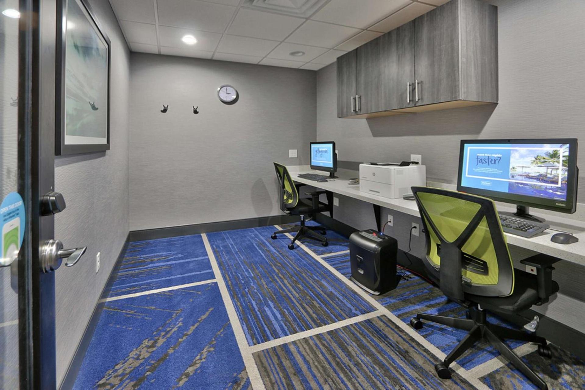 Hampton Inn & Suites Guthrie, OK photo 48