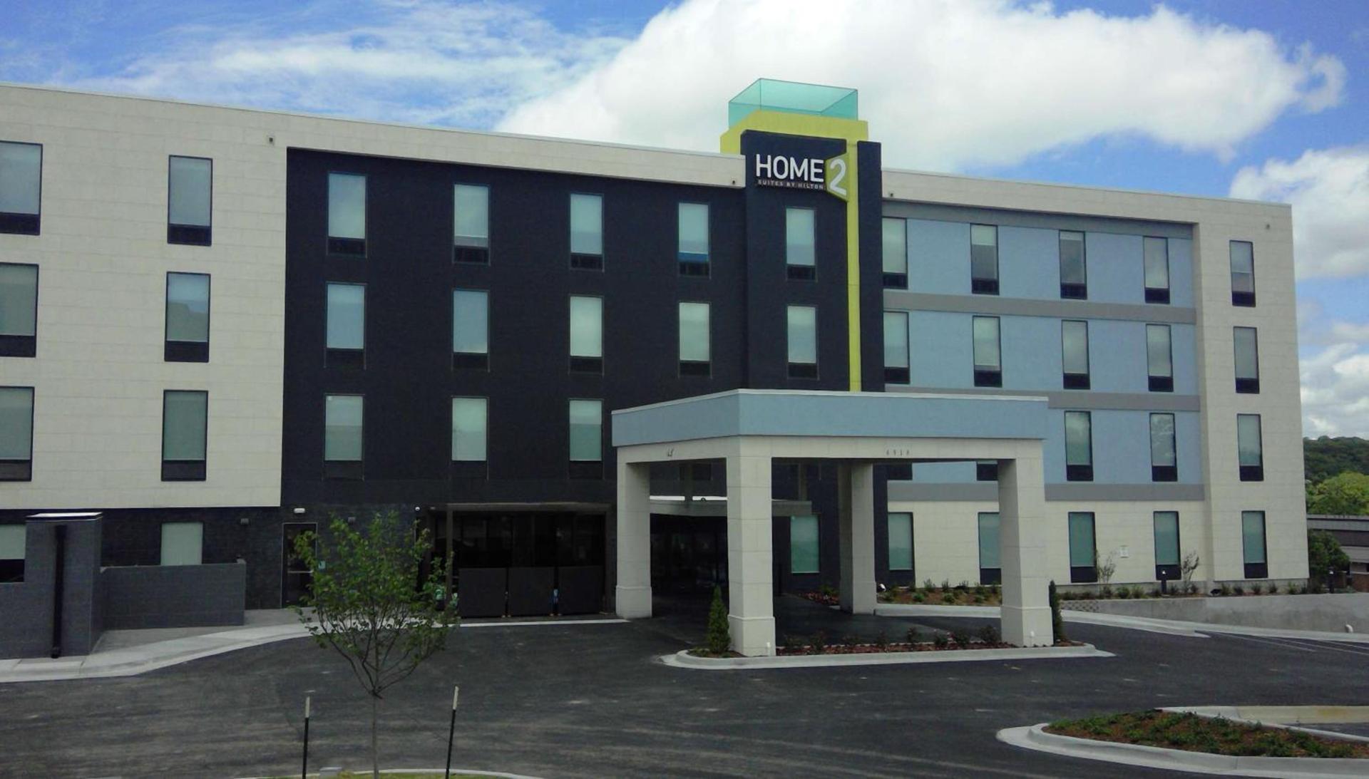 Home2 Suites by Hilton Tulsa Hills photo 1