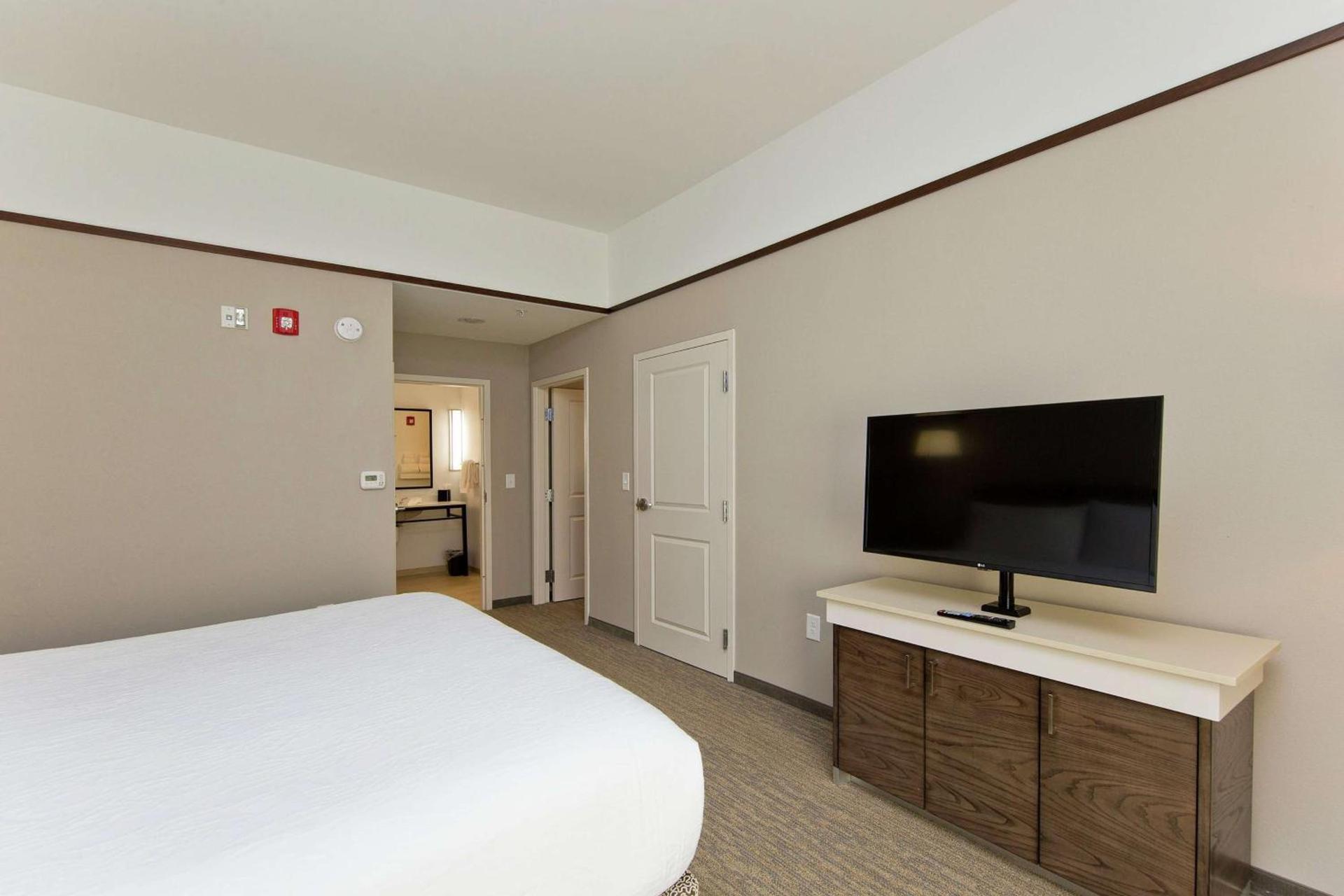 Hilton Garden Inn Martinsburg photo 48