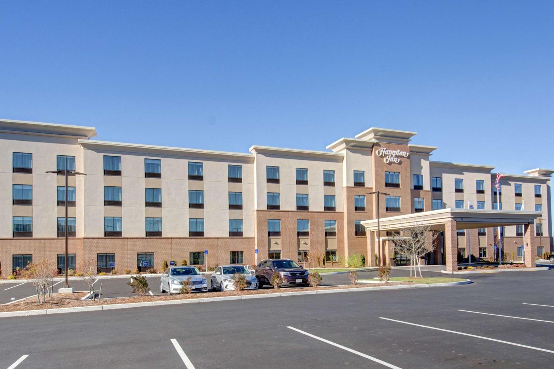 Hampton Inn Boston - Westborough photo 2