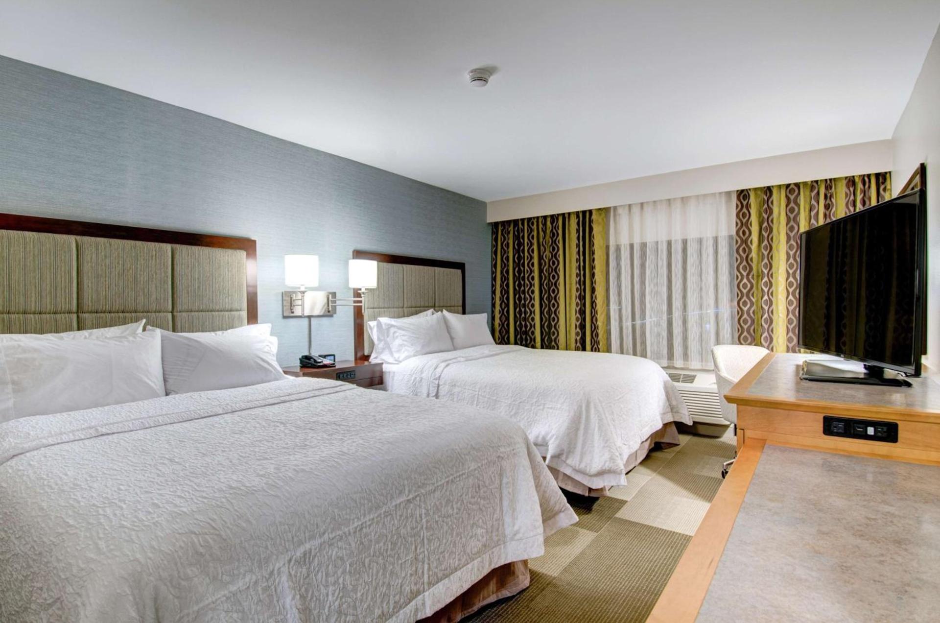Hampton Inn Boston - Westborough photo 23