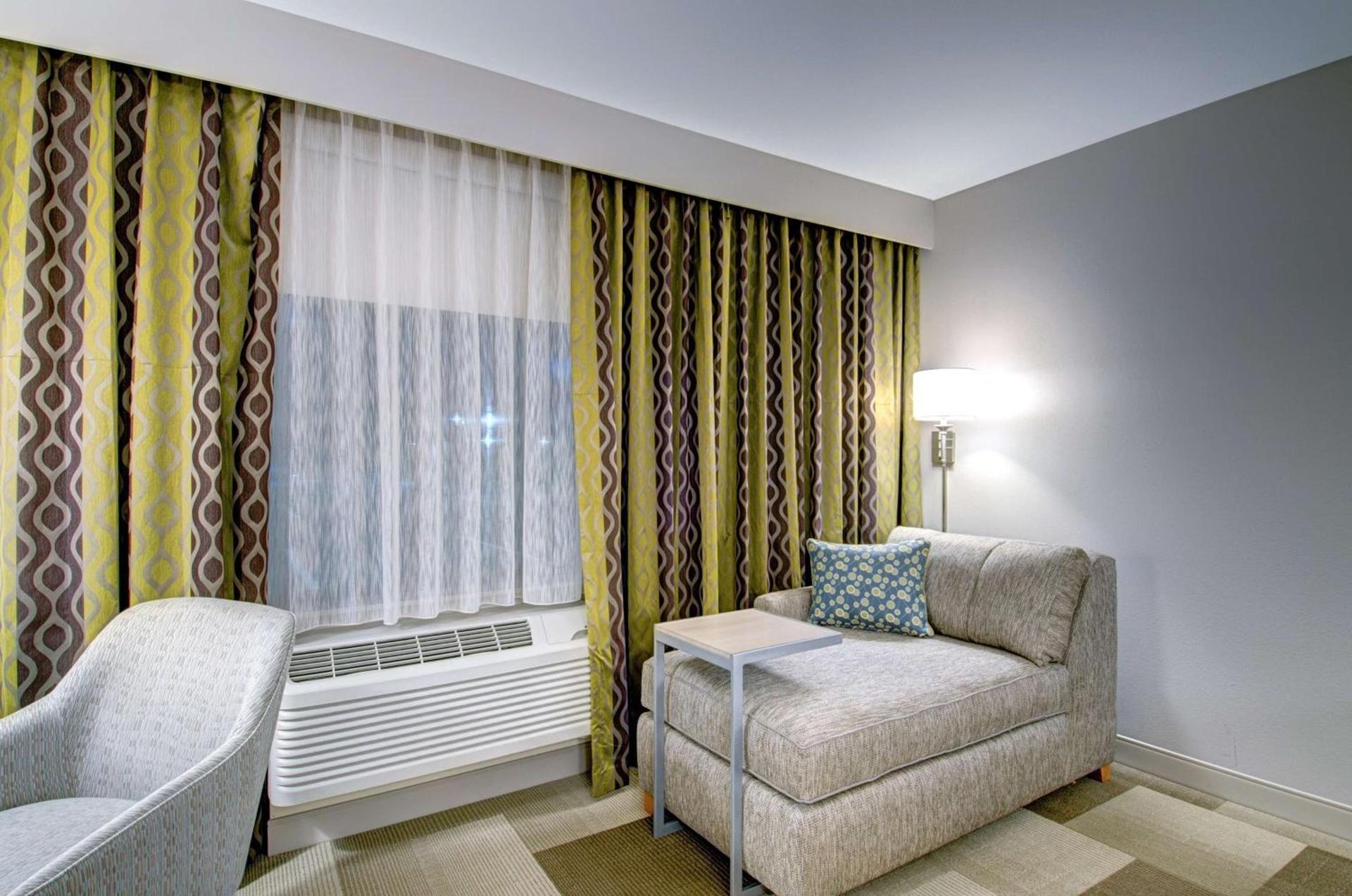 Hampton Inn Boston - Westborough photo 28