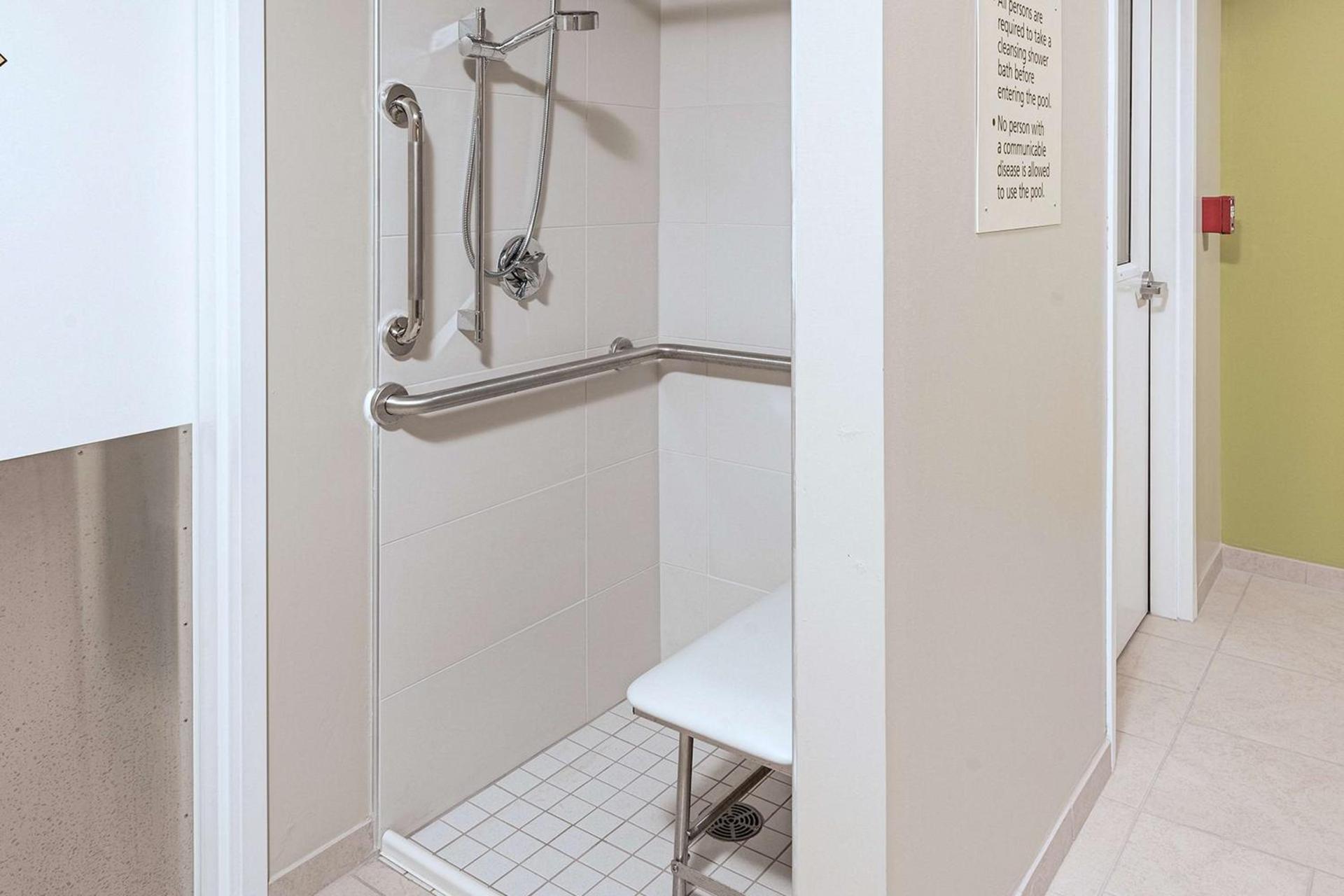 Hampton Inn Boston - Westborough photo 32