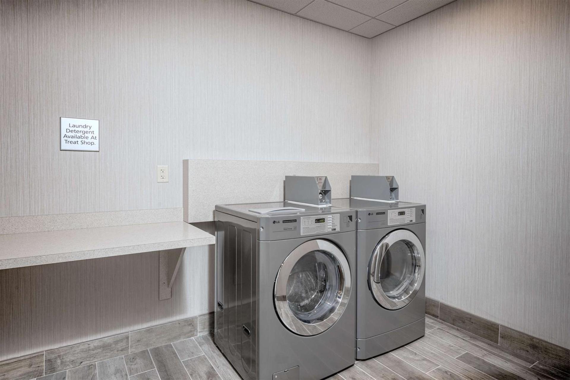 Hampton Inn Boston - Westborough photo 40