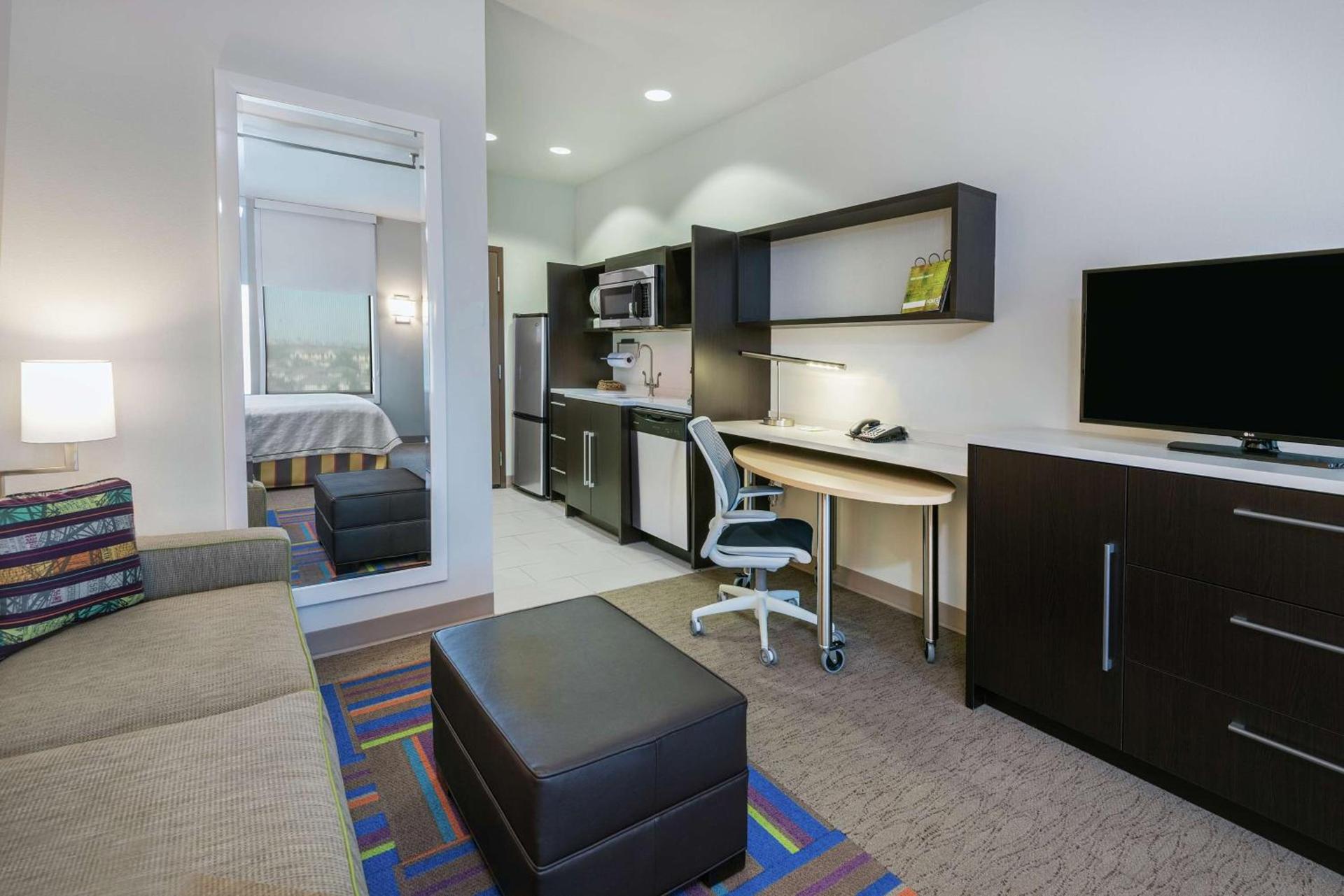 Home2 Suites By Hilton Austin Airport photo 25