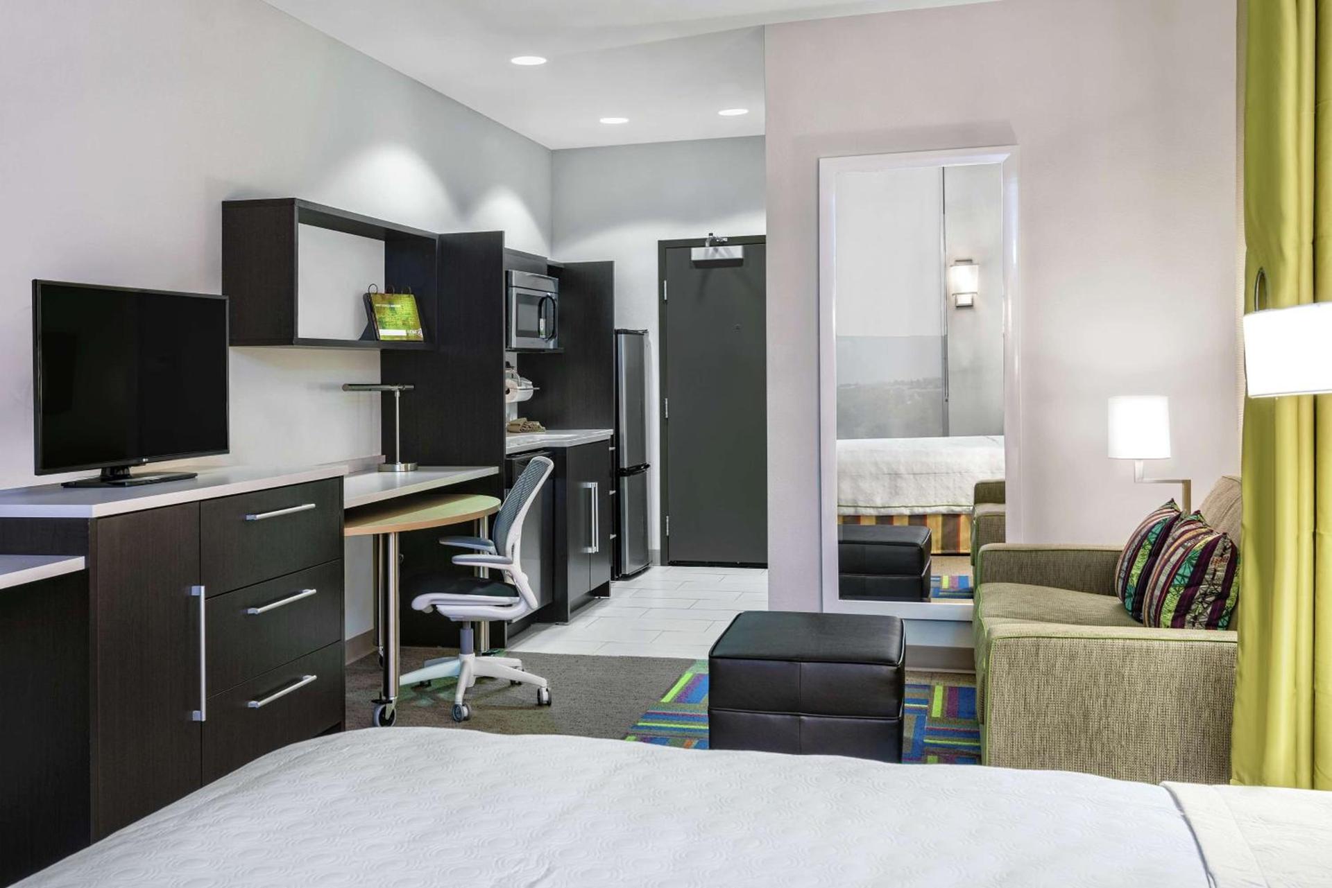 Home2 Suites By Hilton Austin Airport photo 29