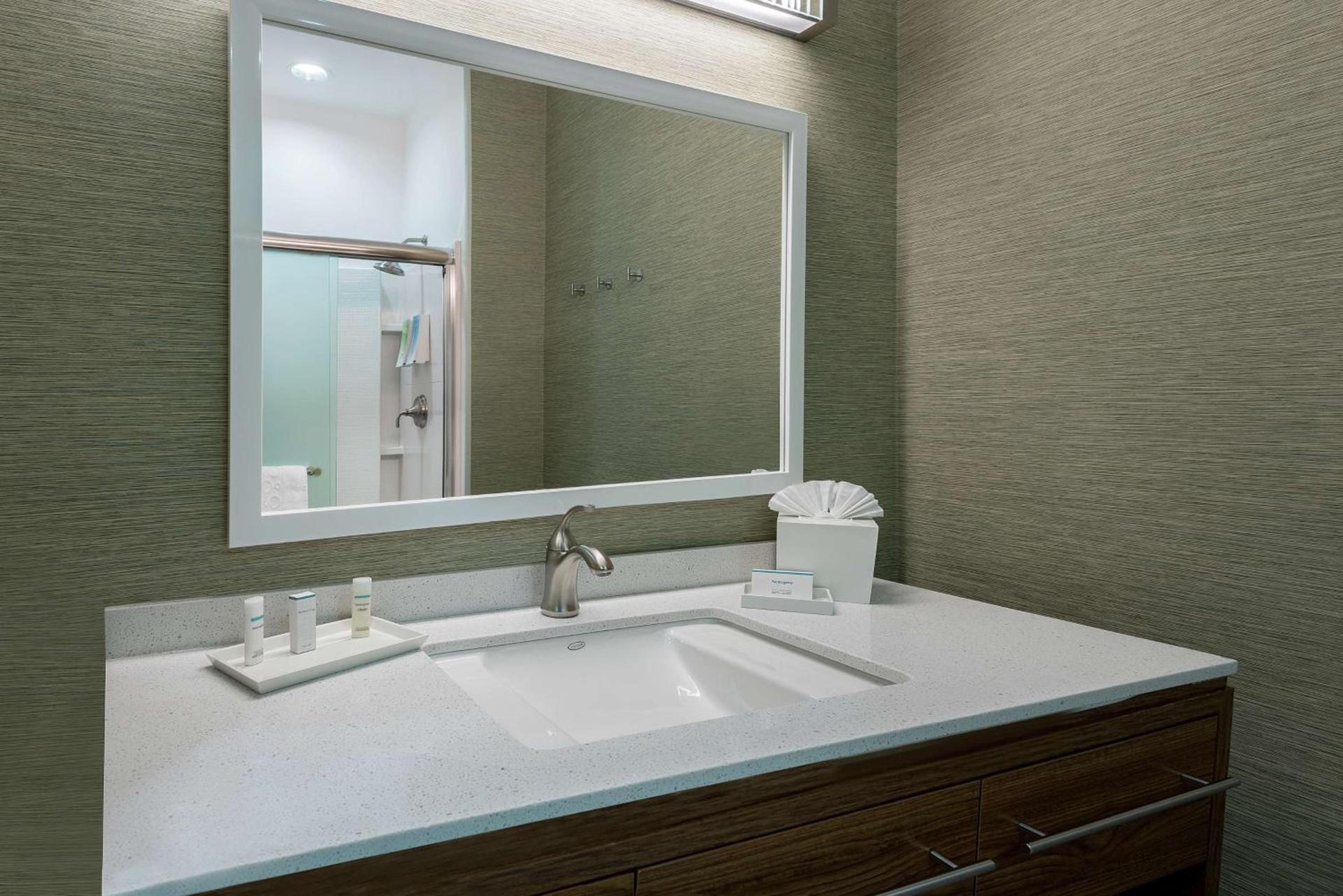 Home2 Suites By Hilton Austin Airport photo 30
