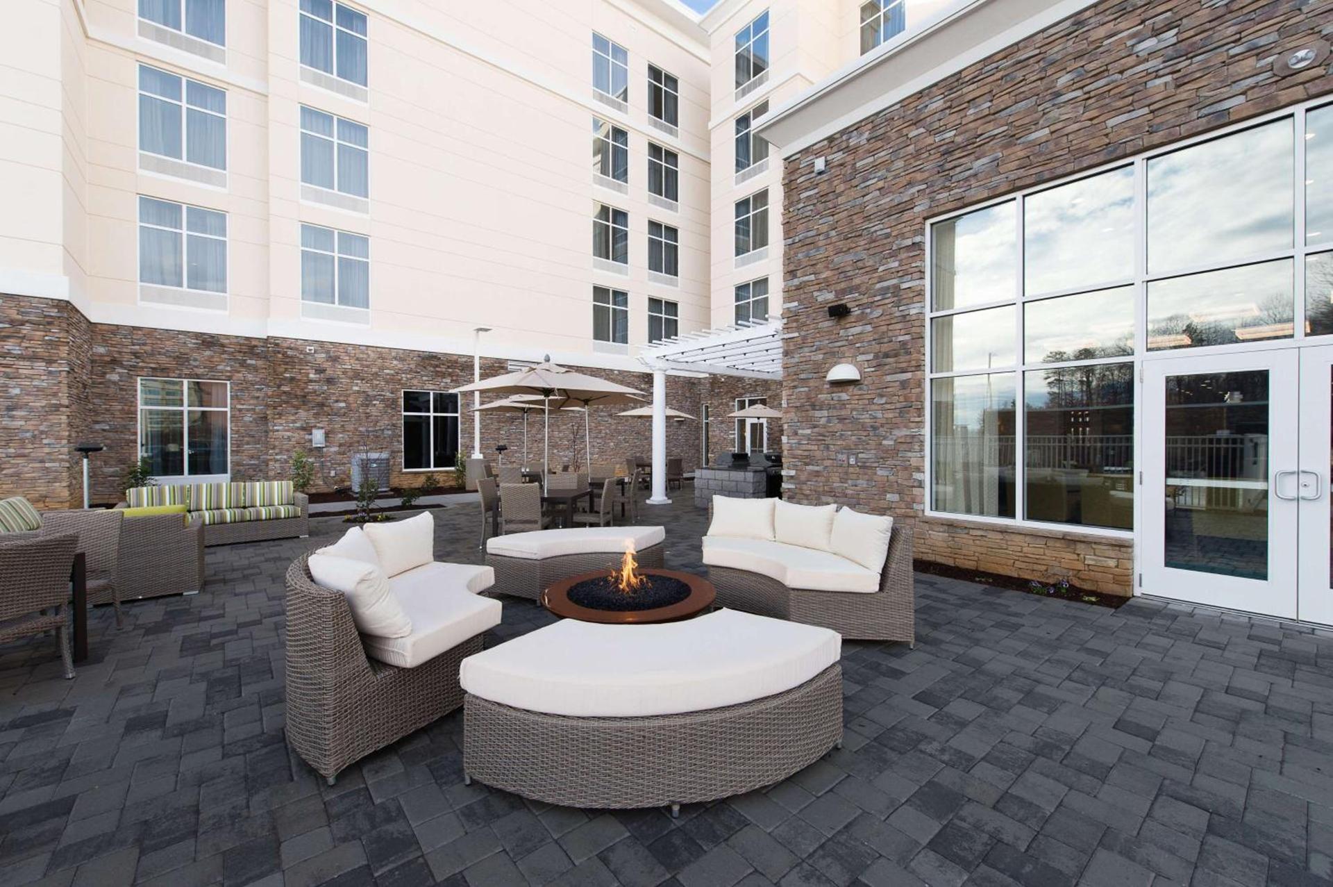 Homewood Suites by Hilton Concord photo 3