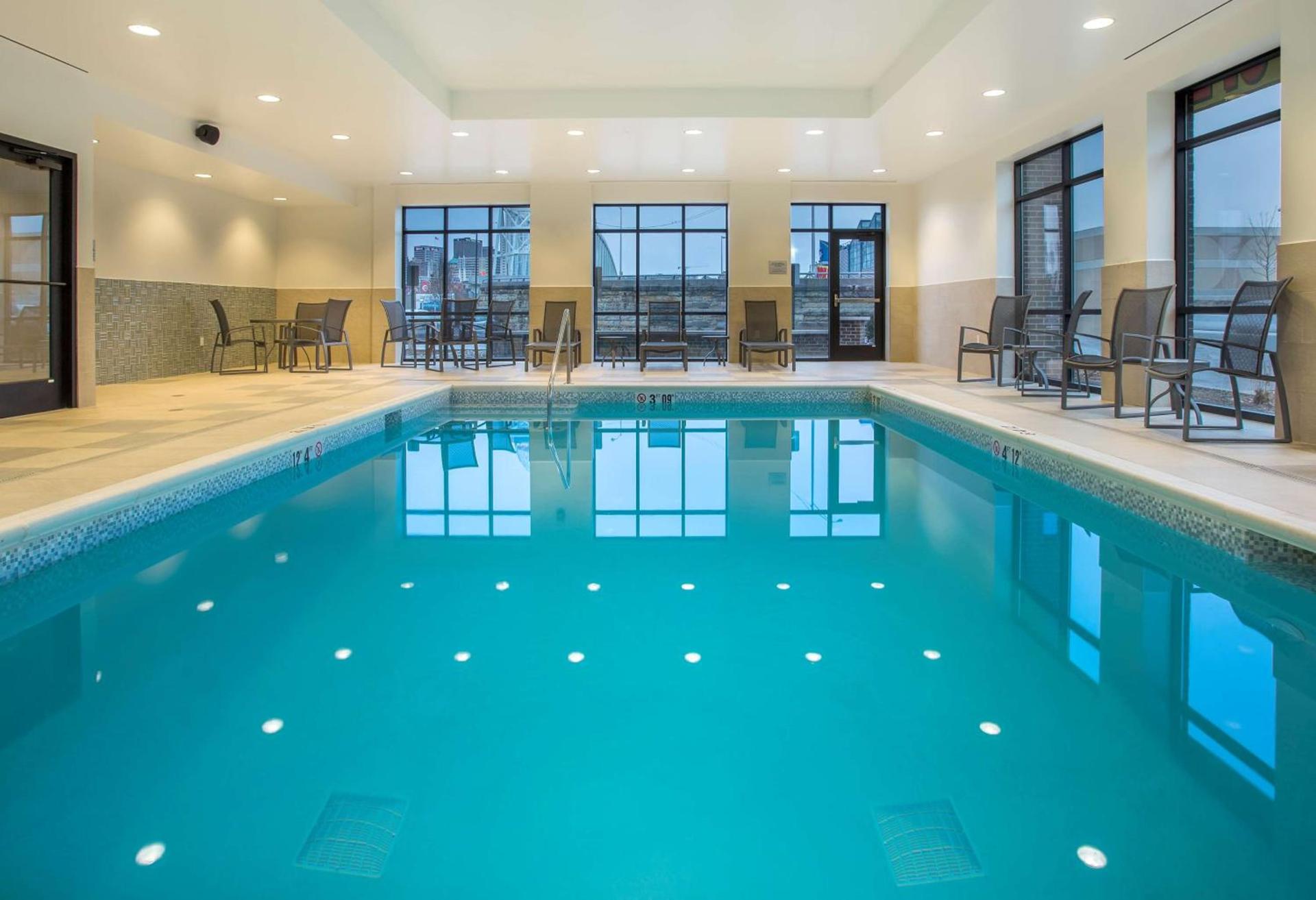 Hampton Inn & Suites Newport/Cincinnati, KY photo 7