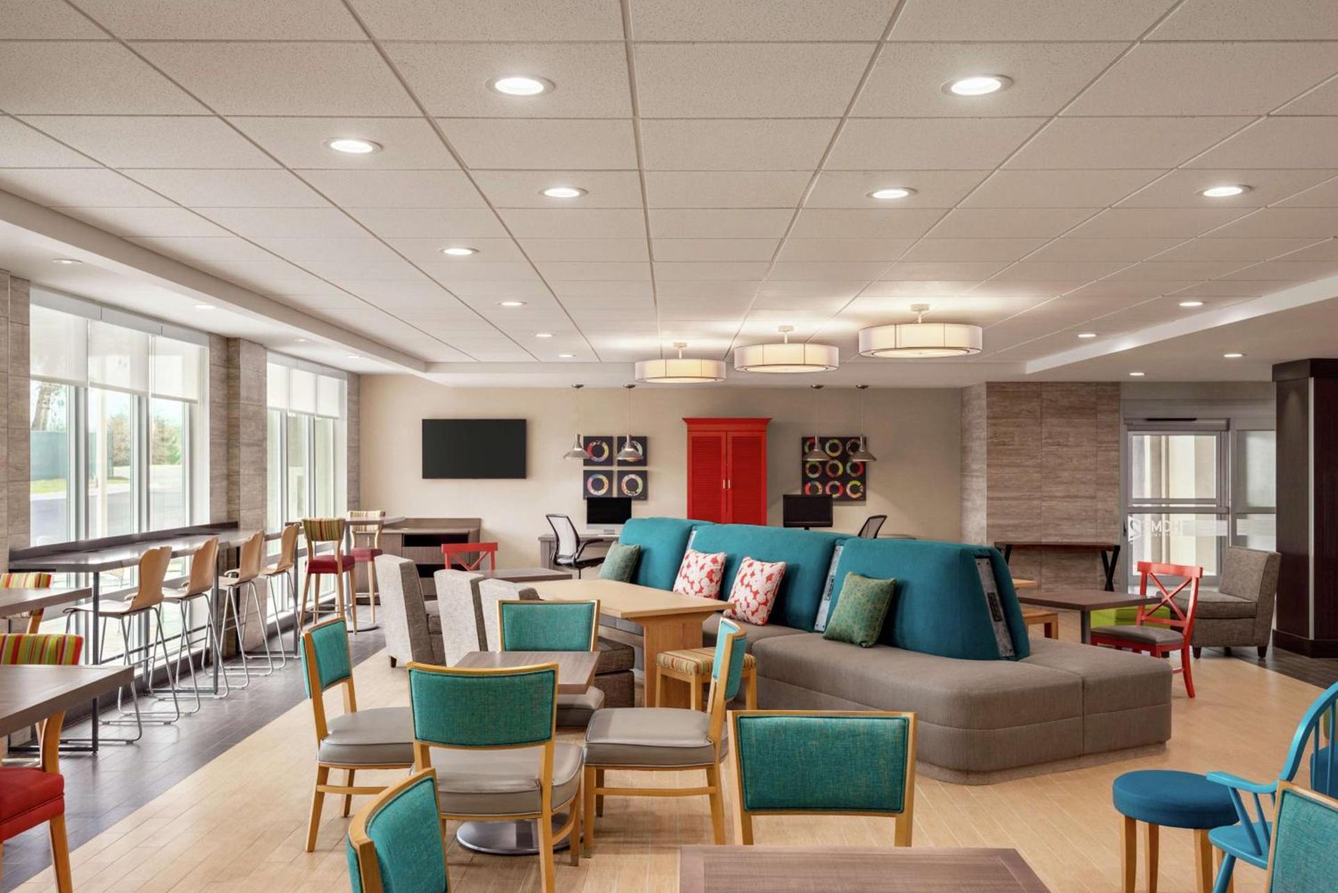 Home2 Suites by Hilton Woodbridge Potomac Mills photo 45