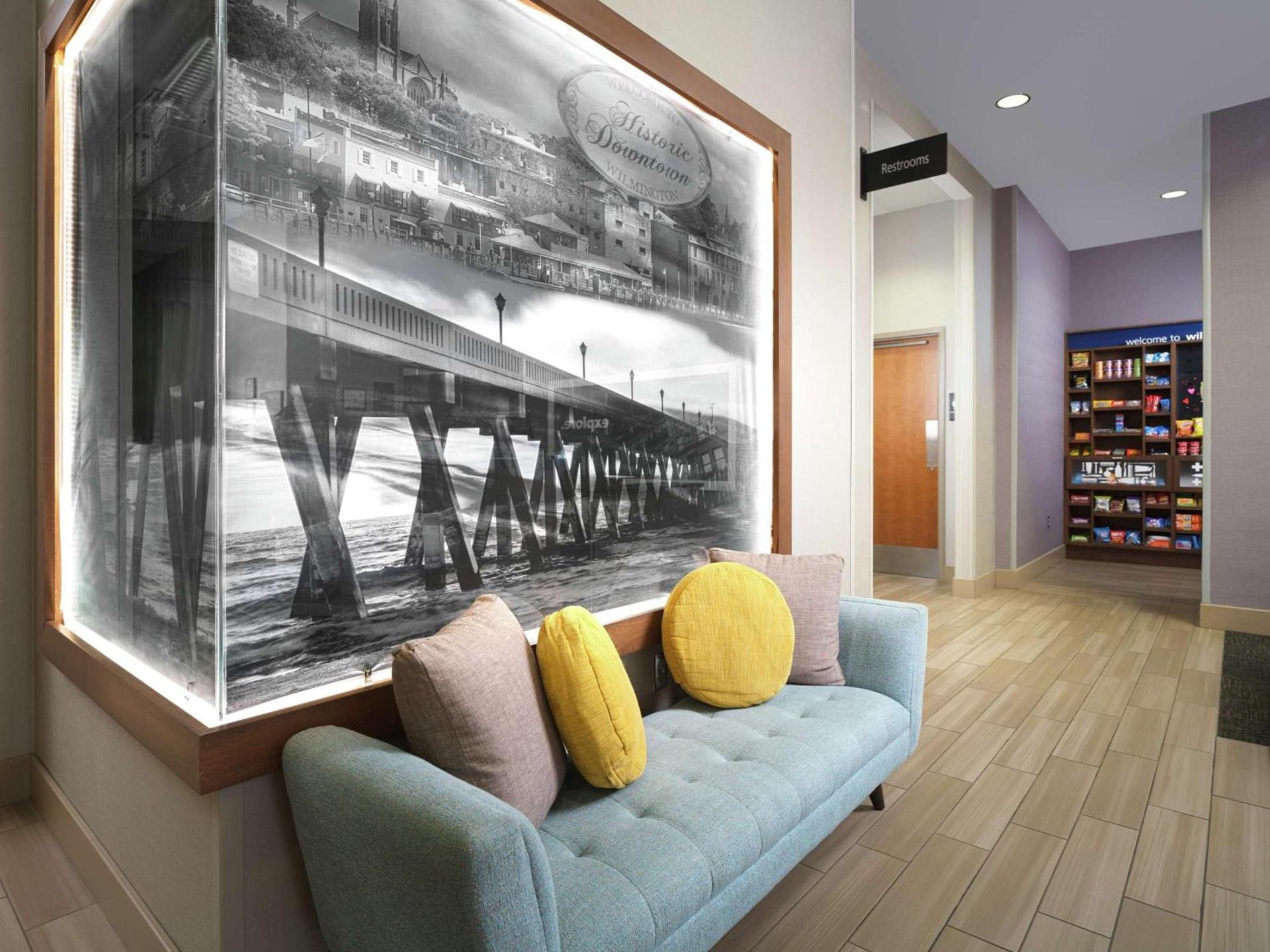 Hampton Inn Wilmington Downtown photo 9