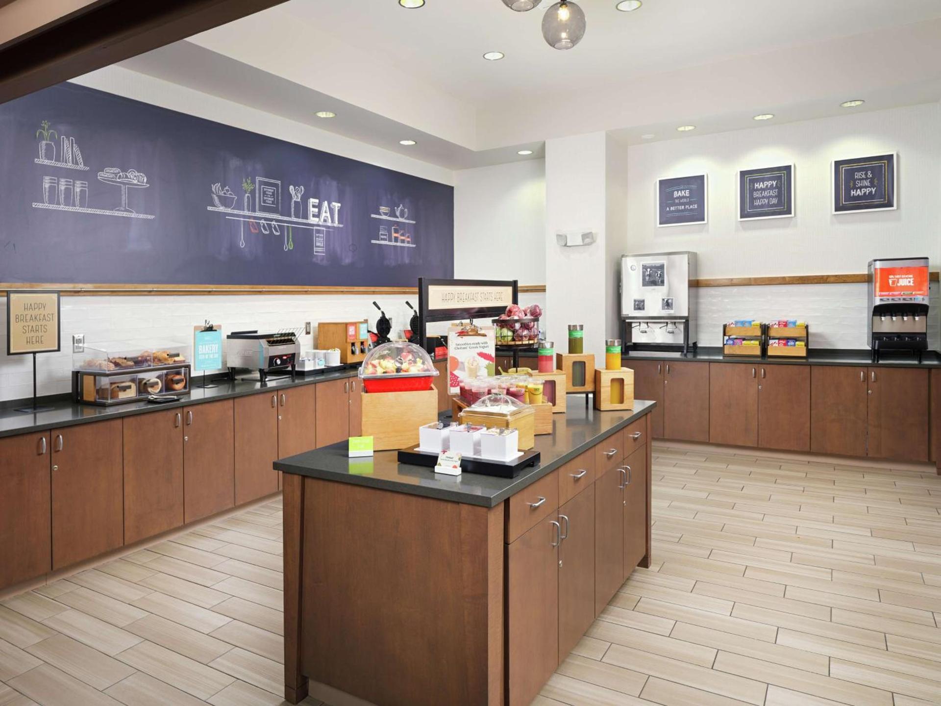 Hampton Inn Wilmington Downtown photo 15