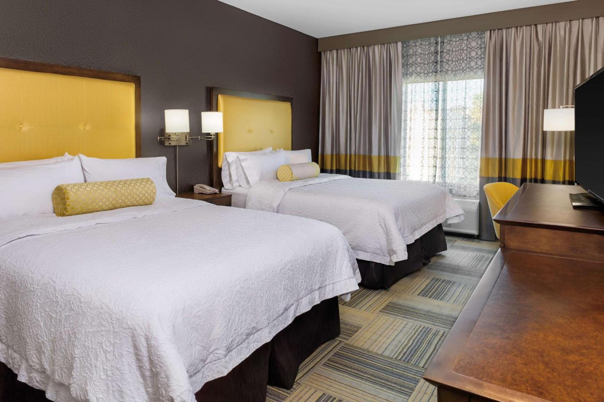 Hampton Inn & Suites Los Angeles/Hollywood, CA photo 22