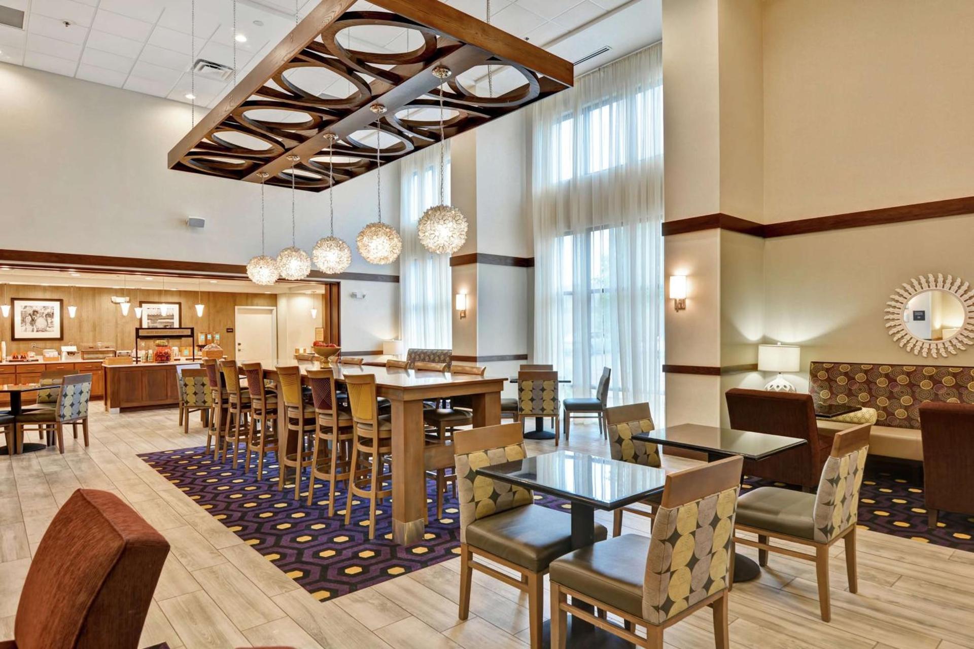 Hampton Inn Suites Ashland, Ohio photo 12
