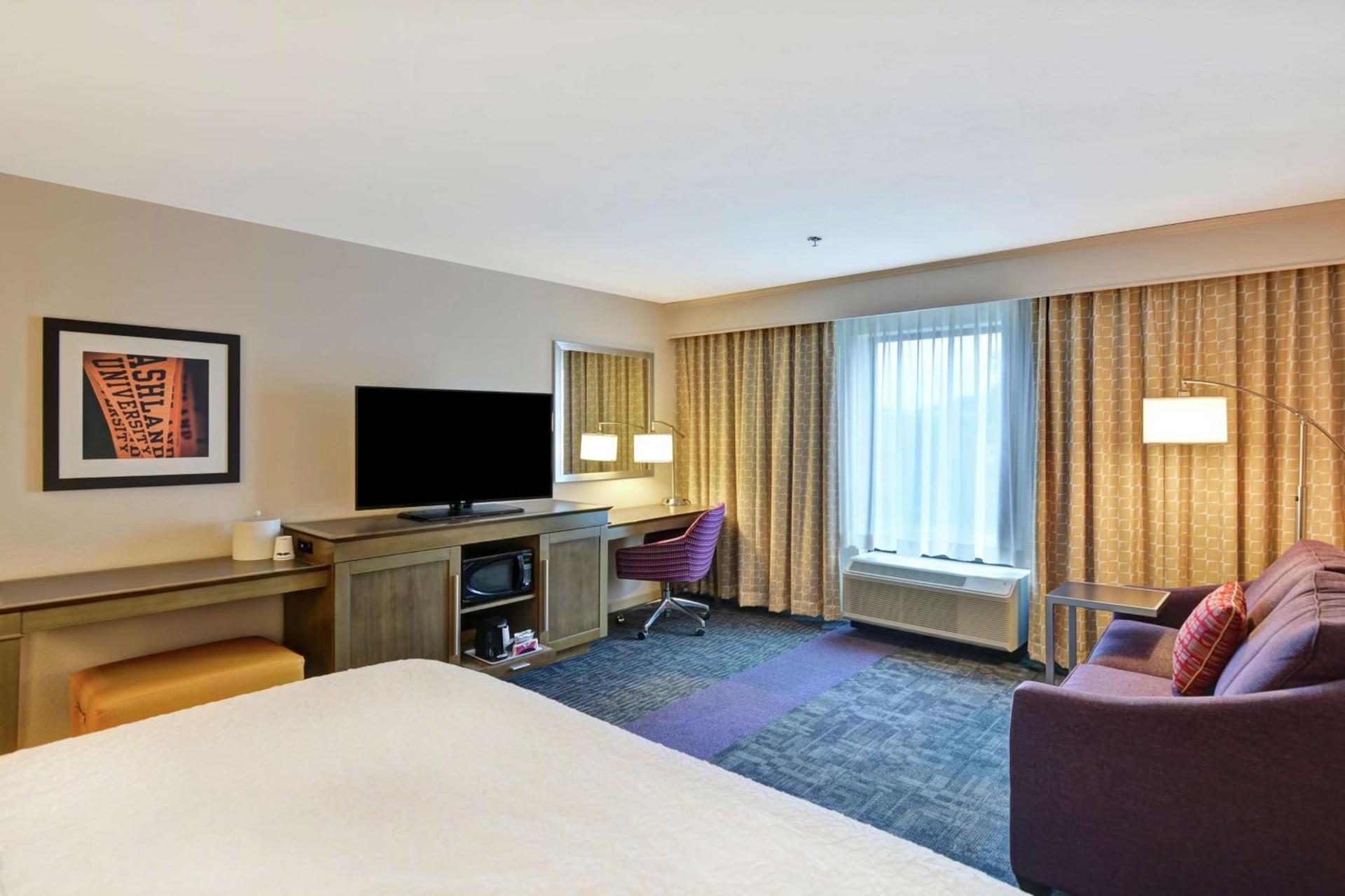 Hampton Inn Suites Ashland, Ohio photo 41