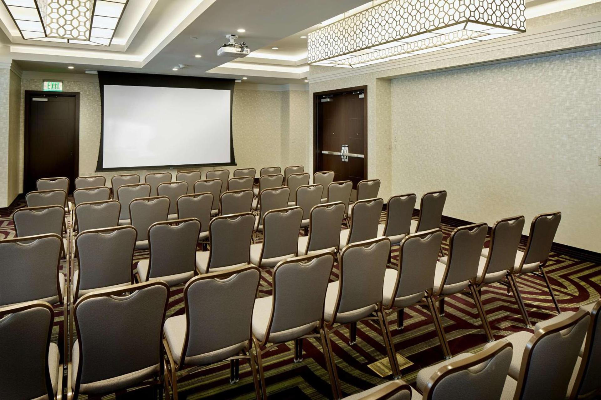 Hilton Garden Inn Roslyn photo 31