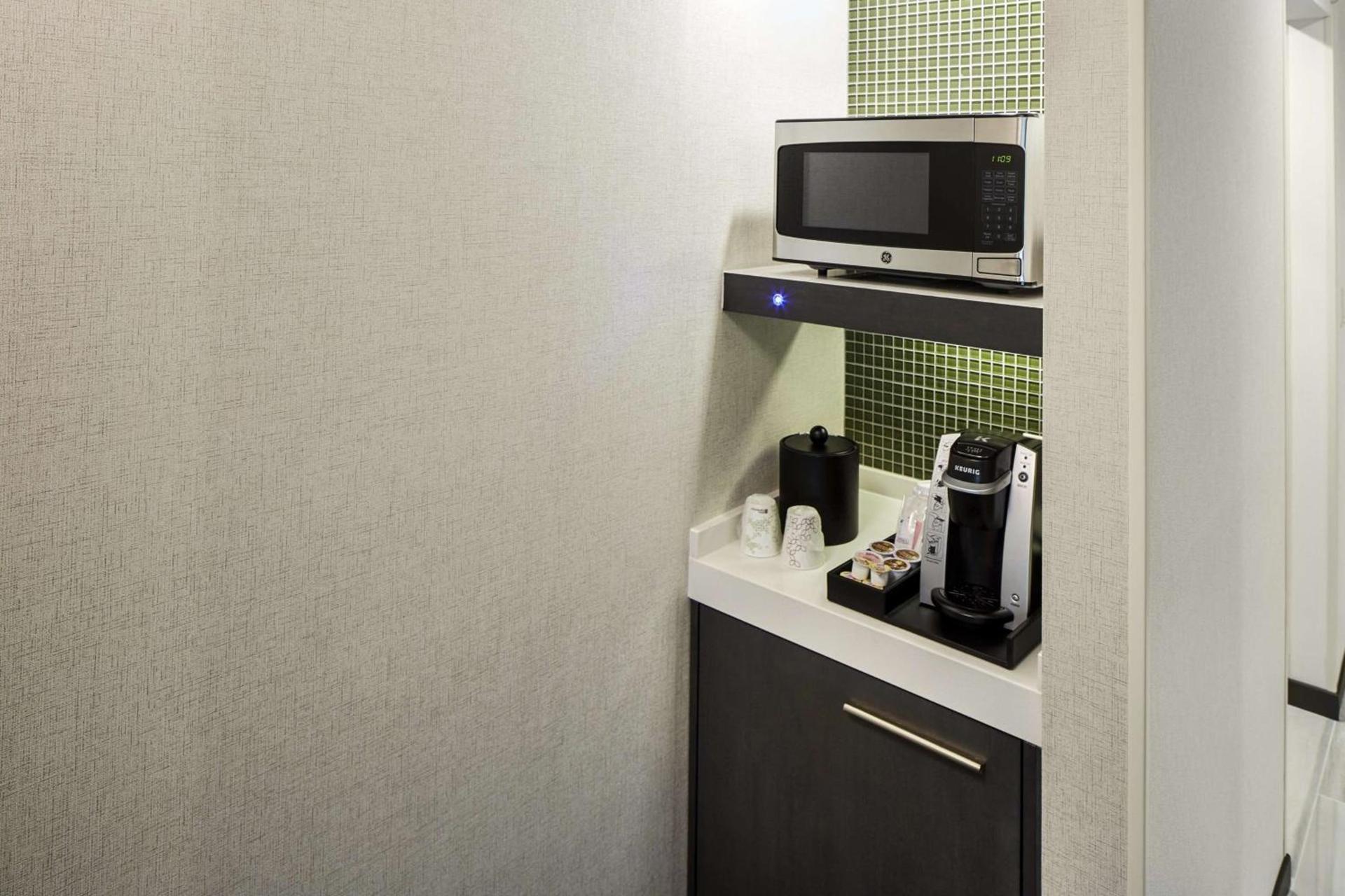 Hilton Garden Inn Roslyn photo 33