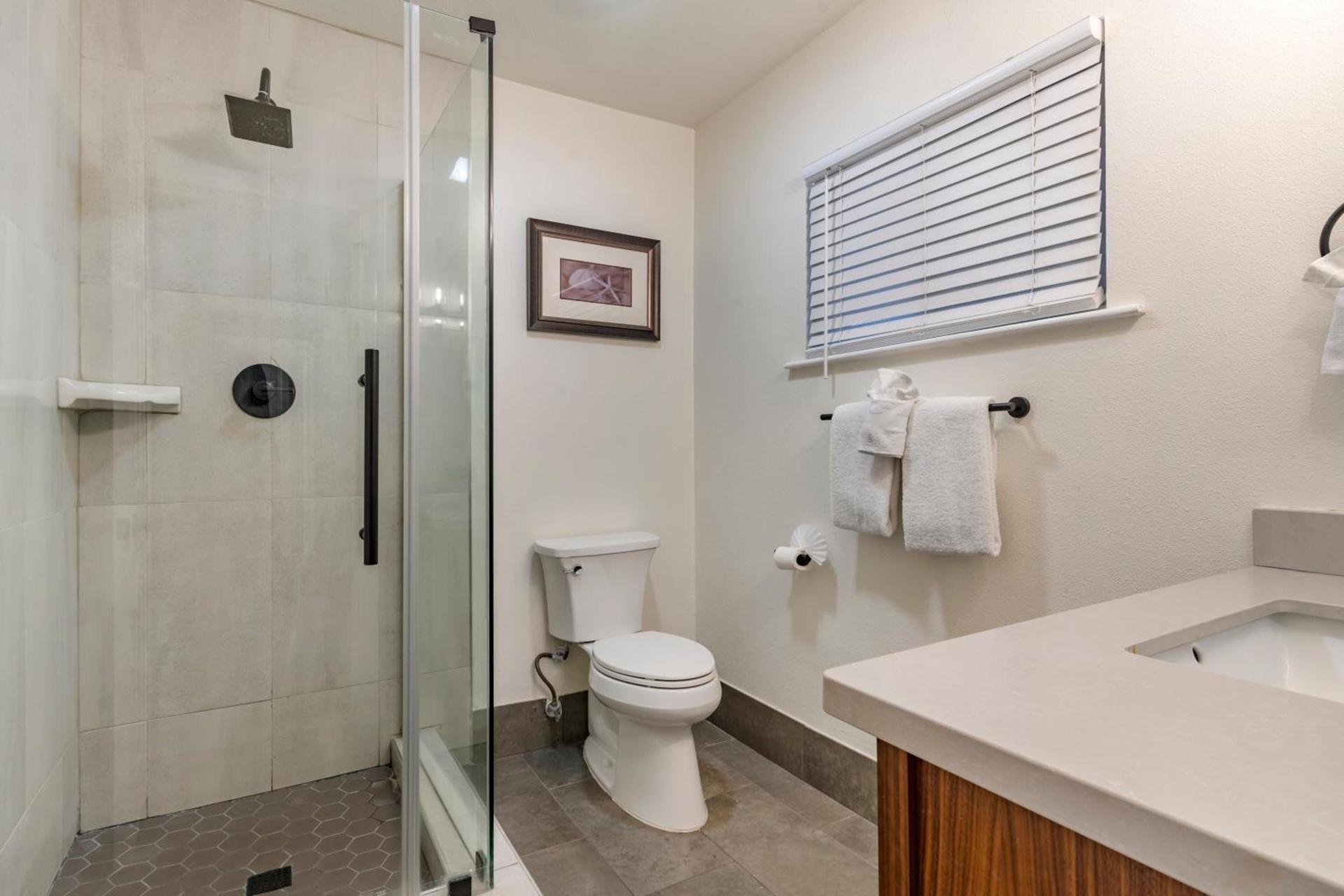 Best Western Carmel's Town House Lodge photo 54