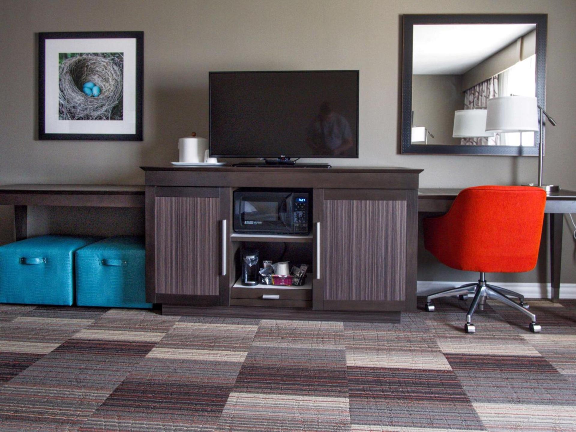 Hampton Inn & Suites-Moore photo 21