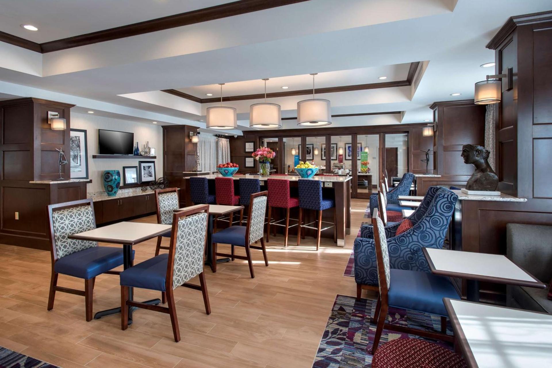 Hampton Inn by Hilton New Paltz, NY photo 10